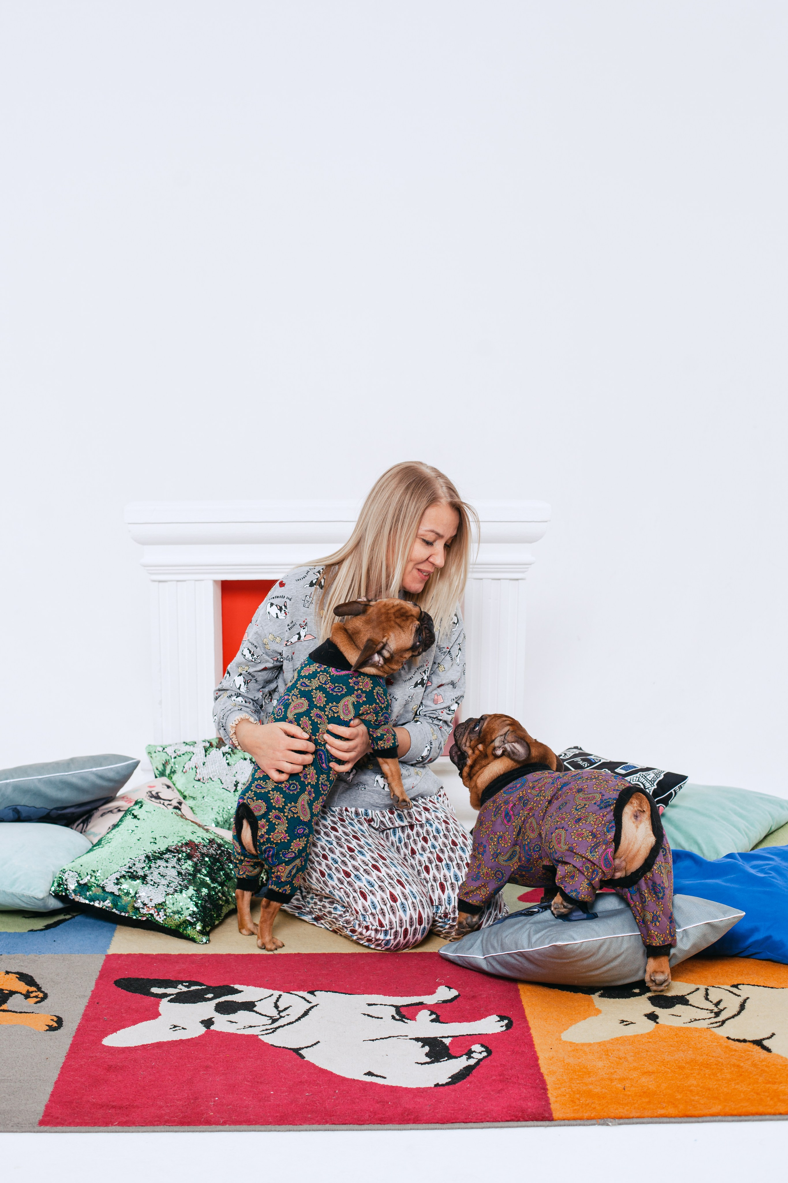 Пижамная вечеринка французских бульдогов и их хозяев. Фотограф-анималист Татьяна Степанова