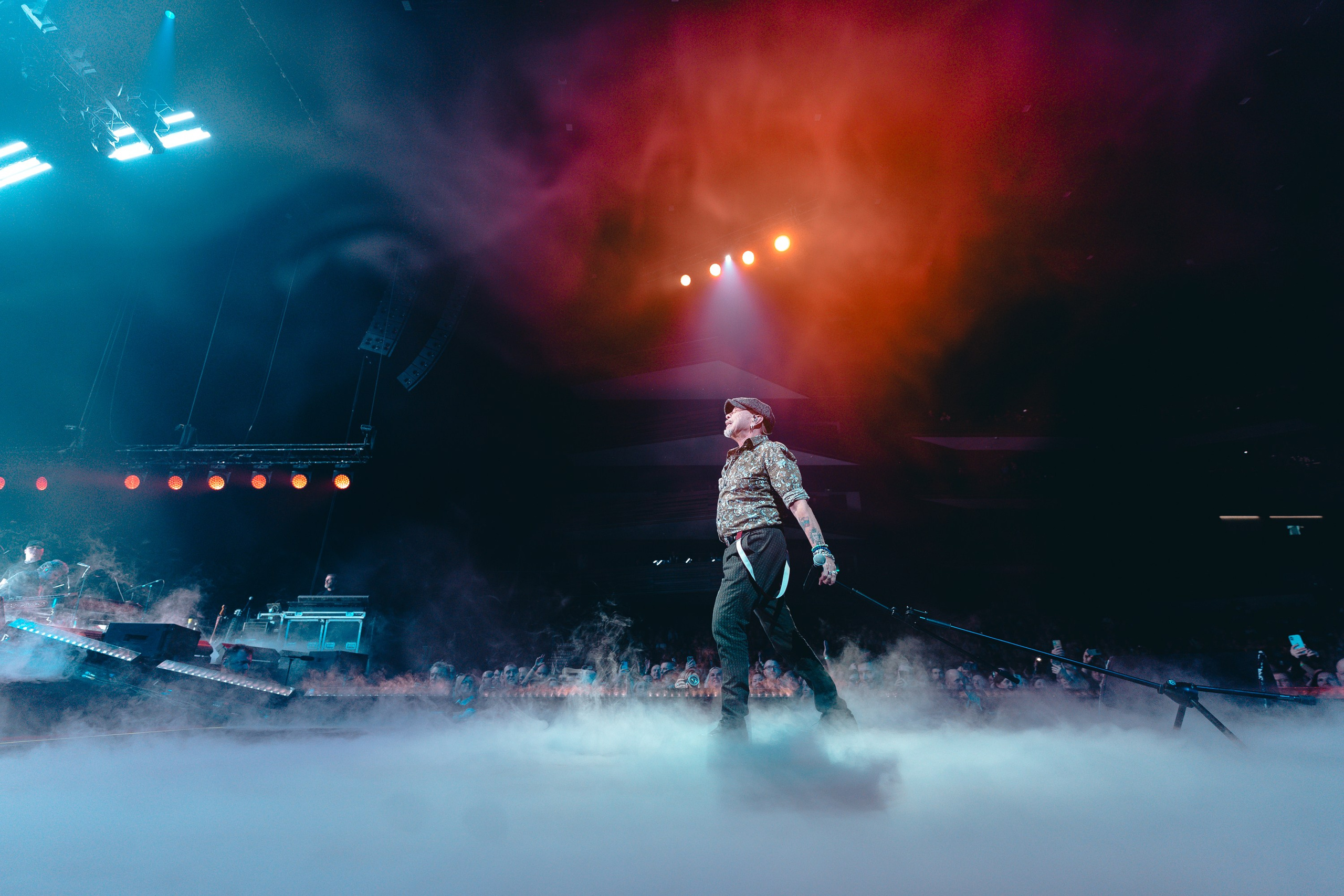 Гарик Сукачёв. Магия музыки в кадре: Концертная Фотография