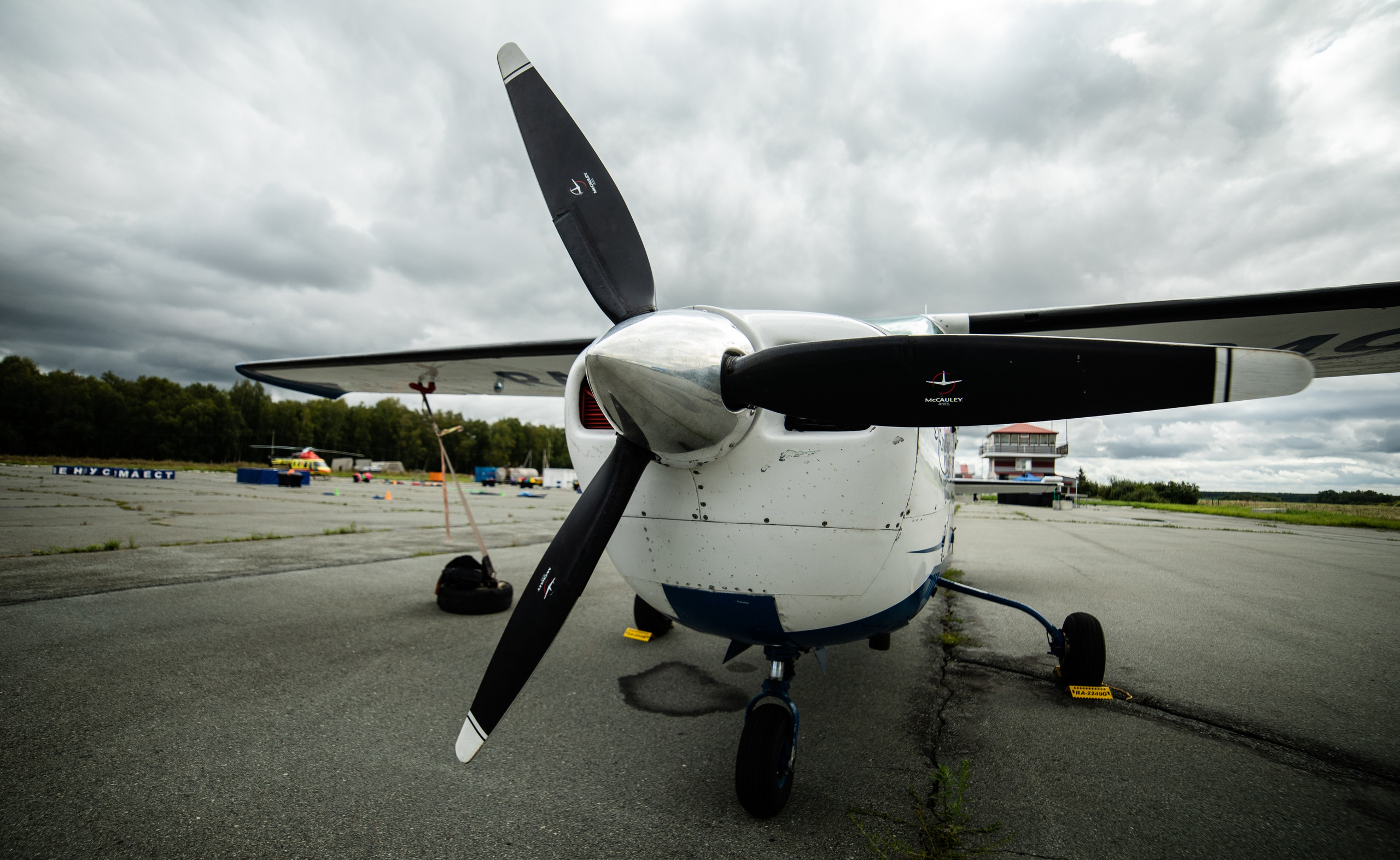 УЗСТ- Корпоративный тимбилдинг на аэродроме. Репортажный и свадебный фотограф в Челябинске Елисеев Павел