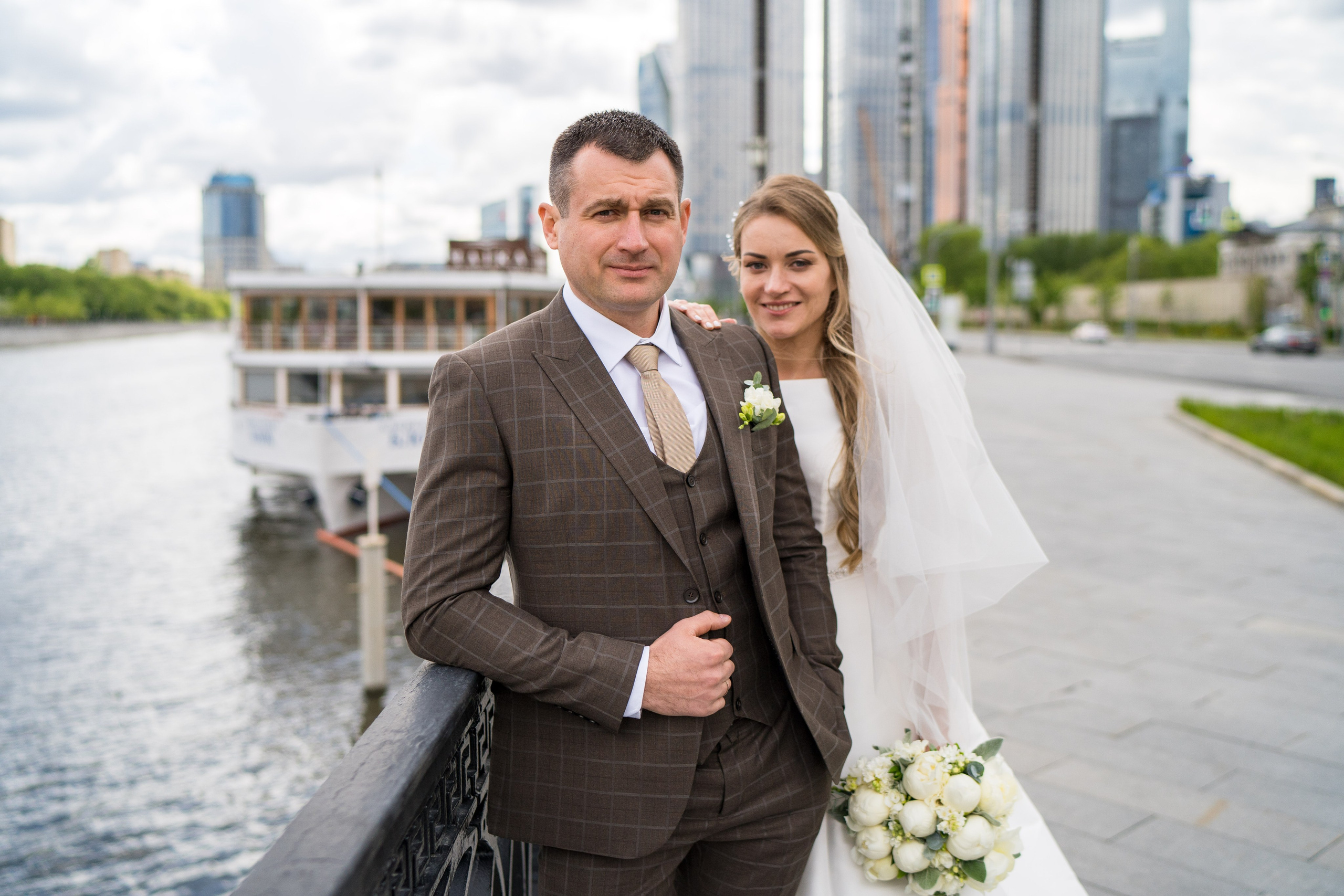 Фотосъемка венчания в Москве. Каталожная и промышленная съемка в Москве Александр Плонский