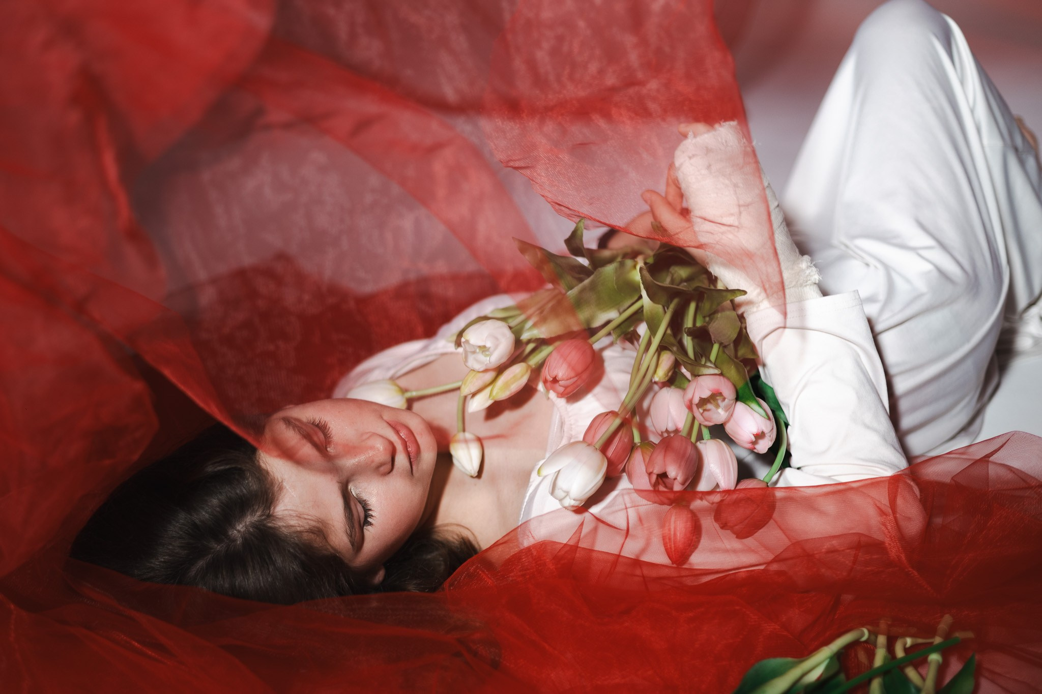 Портретная фотосессия в Алматы — индивидуальный портрет в студии. Фотограф Алматы