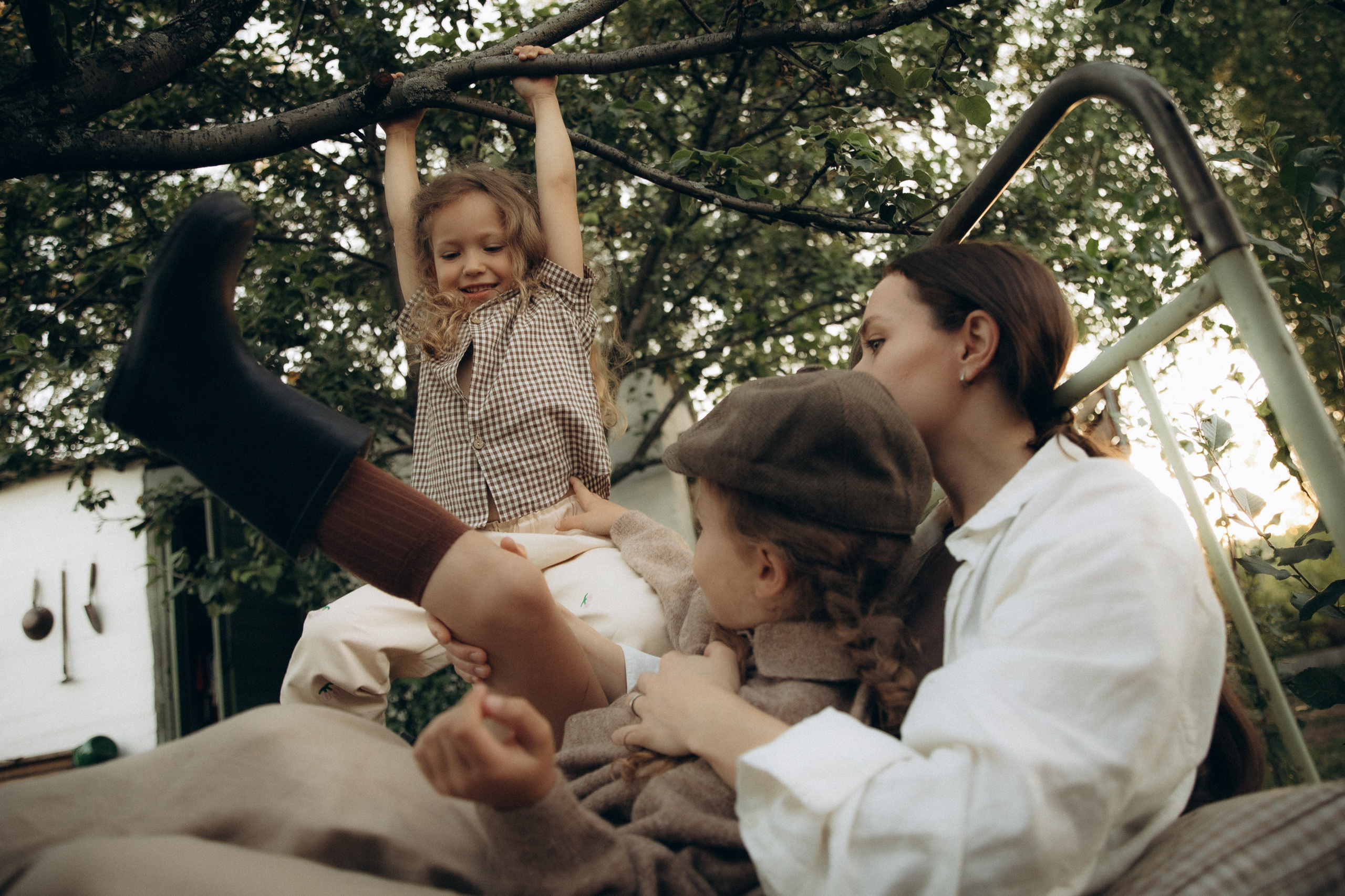 Вечер в саду. Фотограф  Челябинск Варвара Шарапова