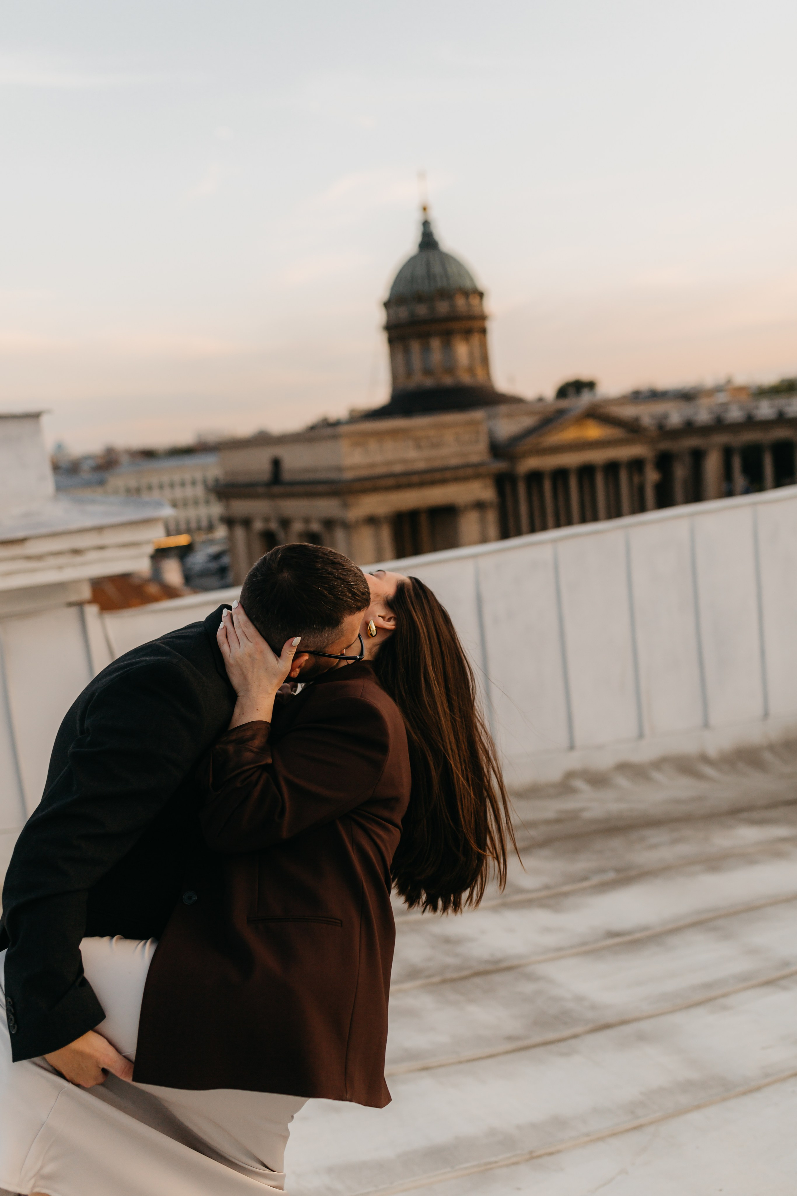 LoveStory на крышах Питера. Фотограф Санкт-Петербург Князева Елизавета