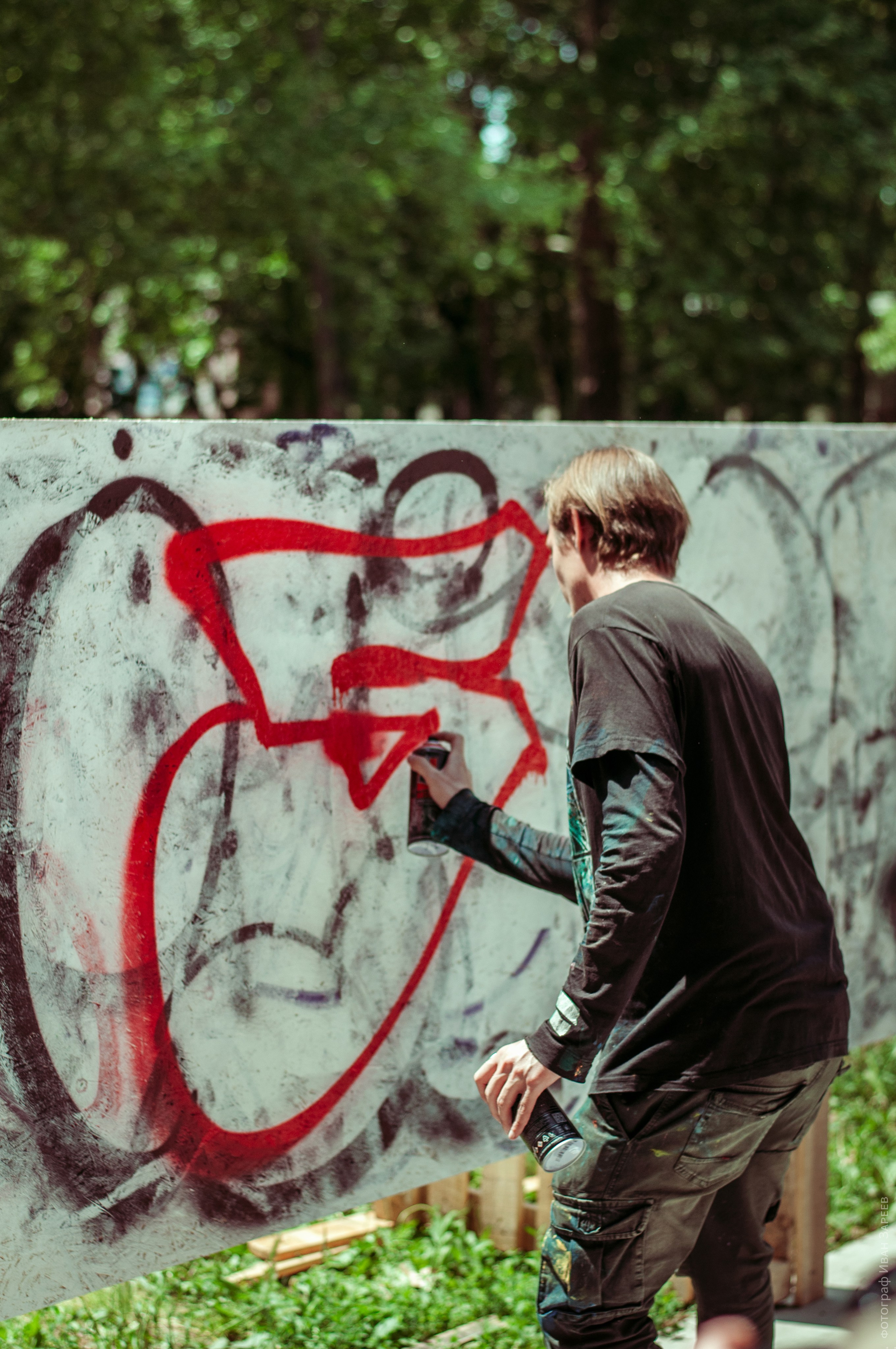 Граффити и брейкинг. Репортажный фотограф в Симферополе Зареев Иван