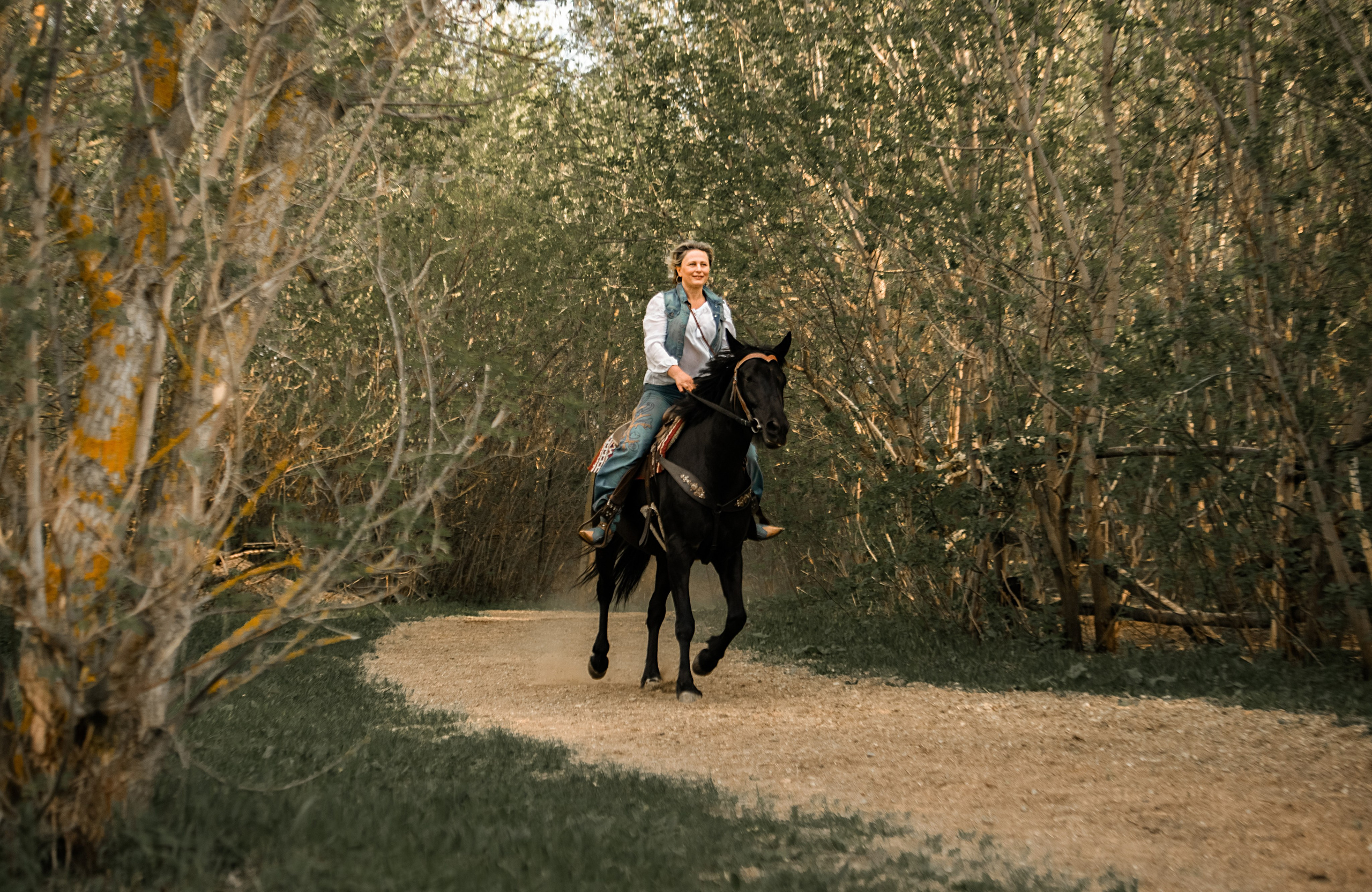 Наташа и Бугульма. Конный фотограф в Саратове Юлия Иванова