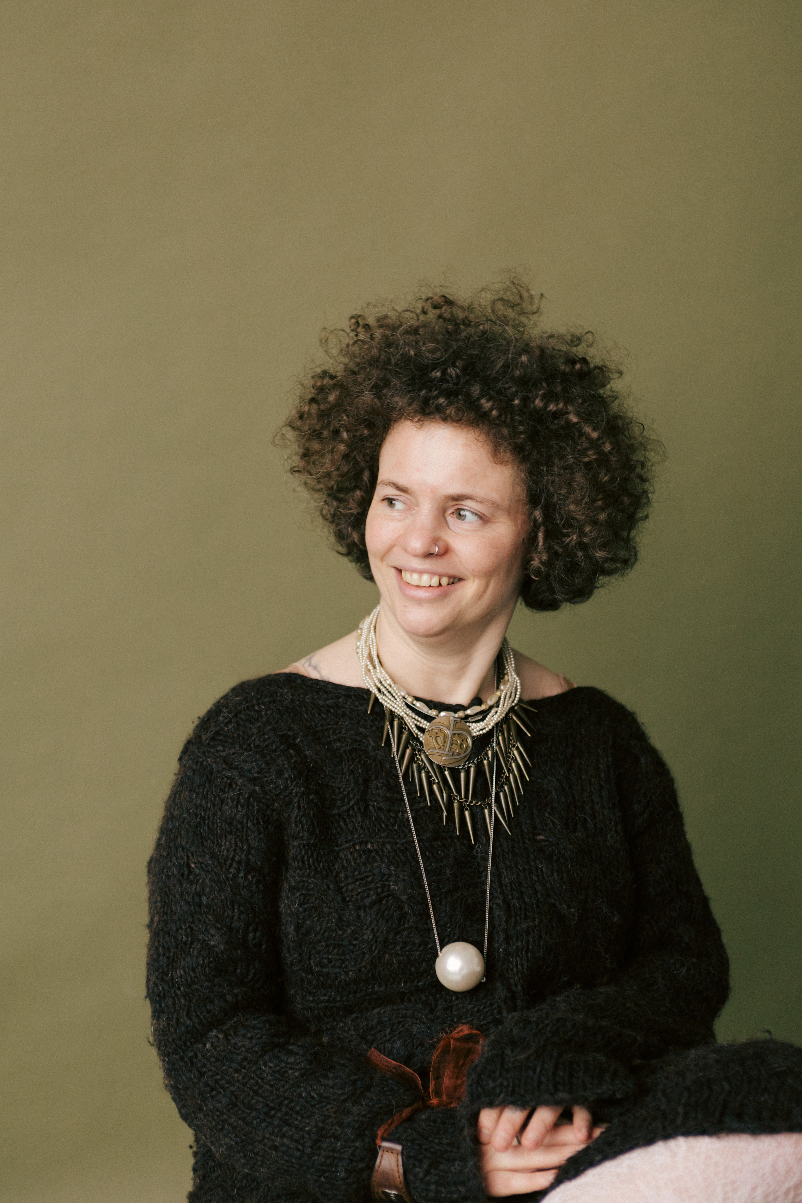 Белла. Студия