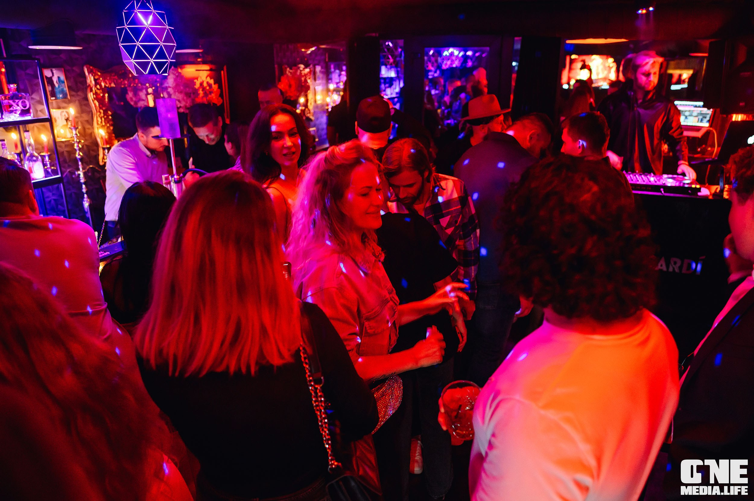 День Рождения SECRET.BARa. One Media Life: фоторепортажи, фотоотчеты с мероприятий и заведений