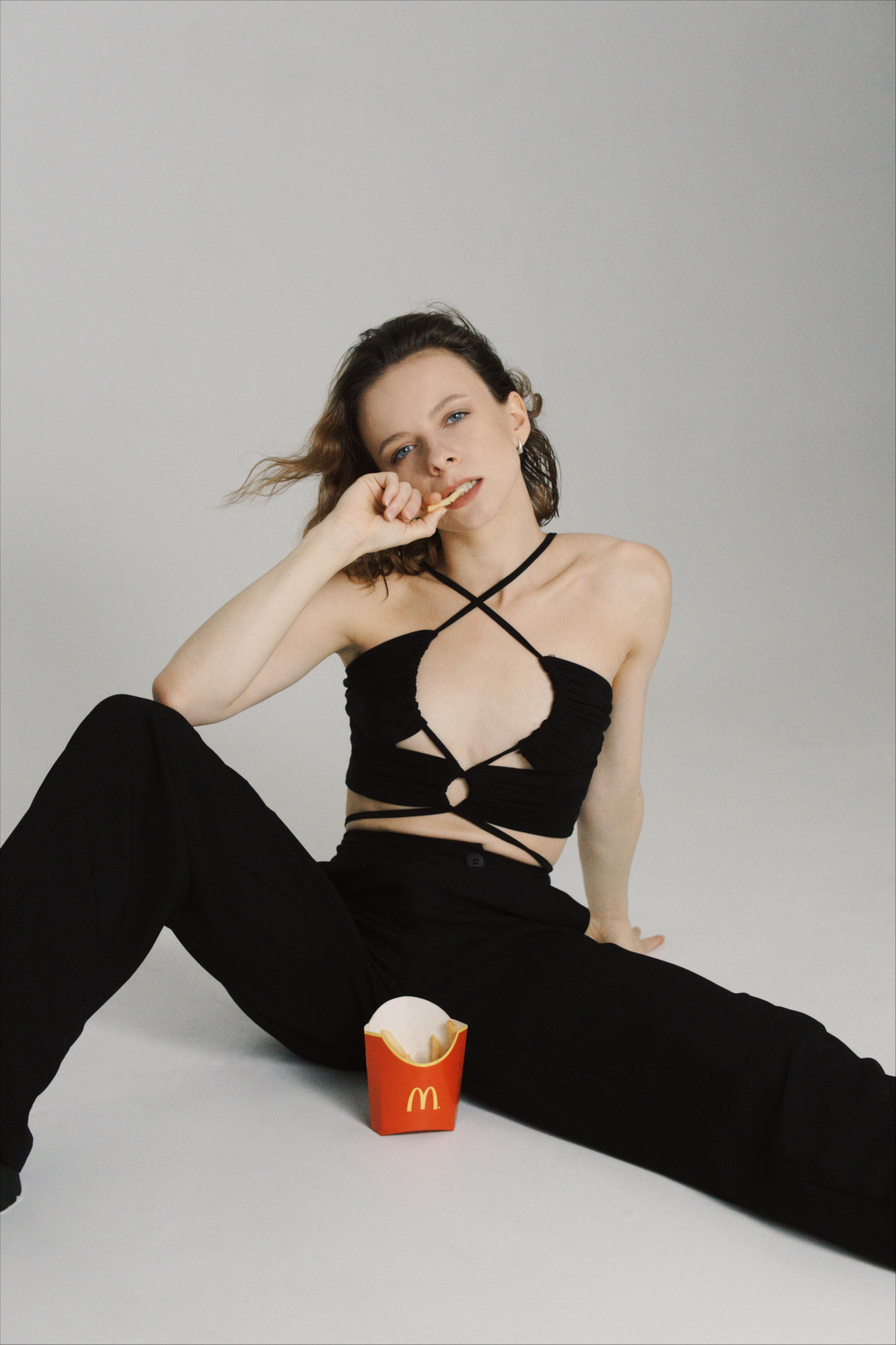 Таша, фотосессия в студии. Фотограф в Минске Света Григорьева