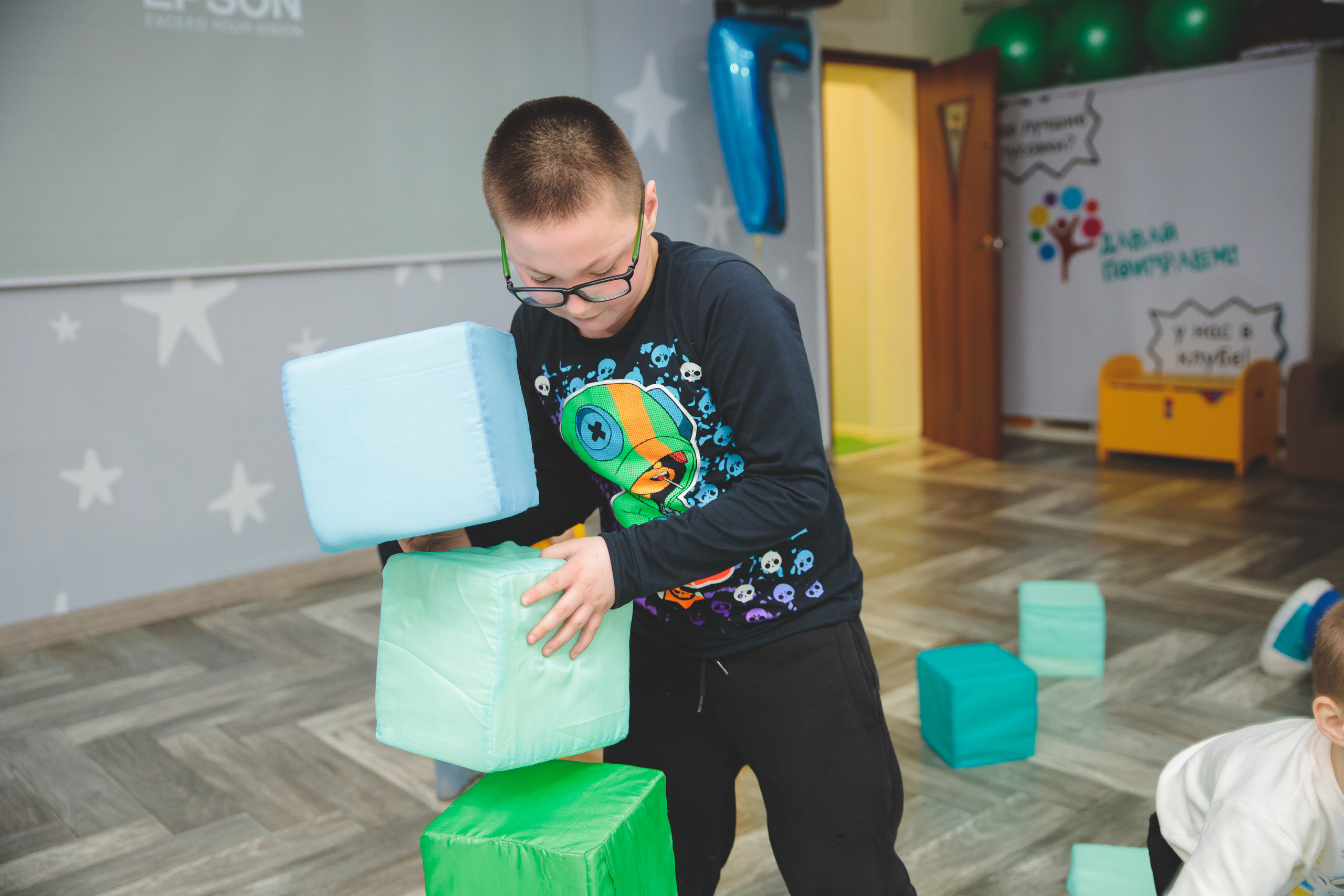 7 лет Артёму («давай поиграем»). Сайт фотографа Марина Ефанова