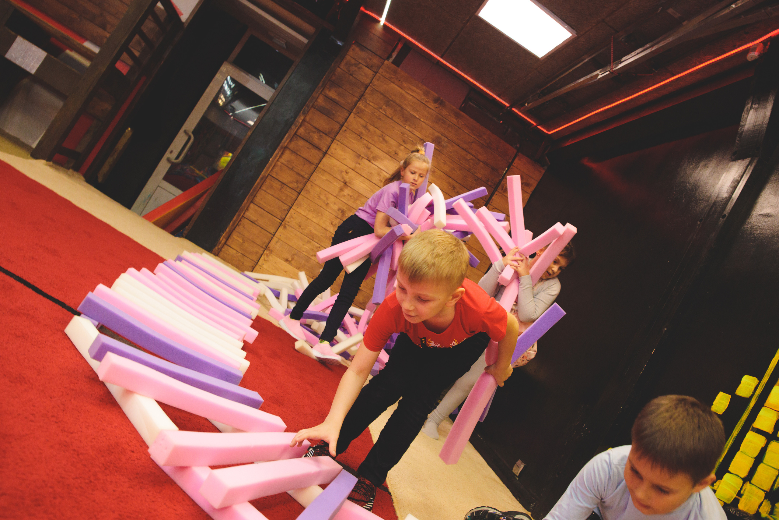 Артёму 8 лет (праздники на 5+). Сайт фотографа Марина Ефанова