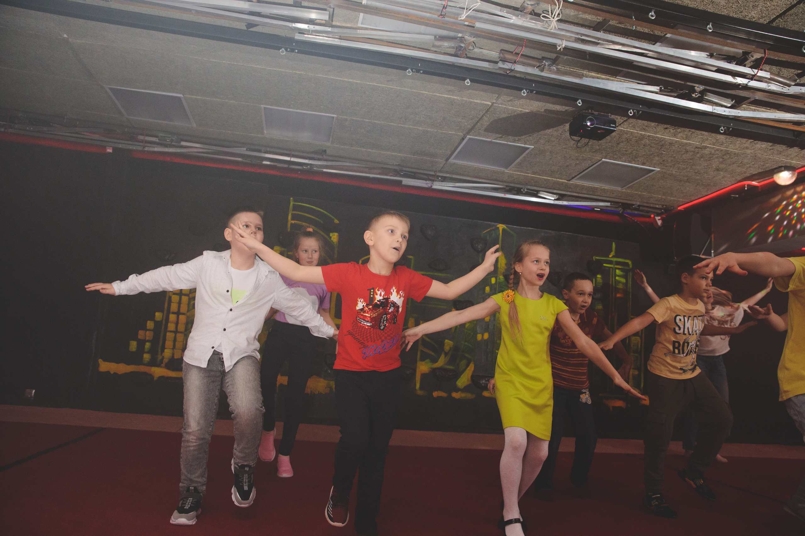 Артёму 8 лет (праздники на 5+). Сайт фотографа Марина Ефанова