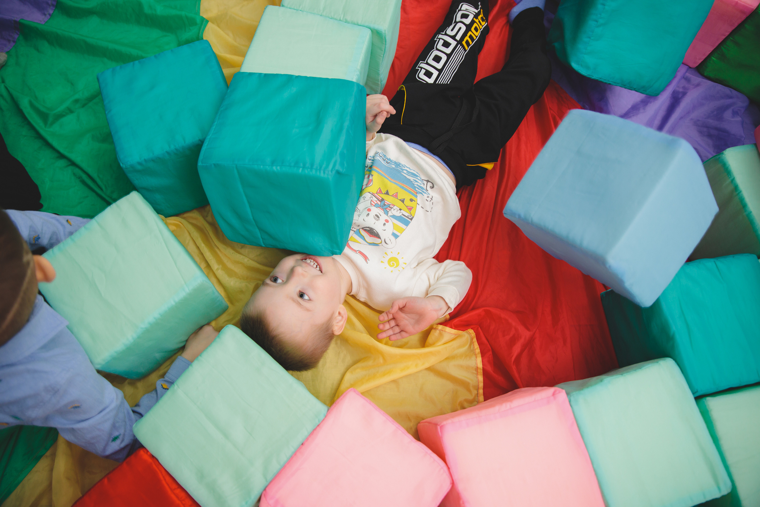 7 лет Артёму («давай поиграем»). Сайт фотографа Марина Ефанова