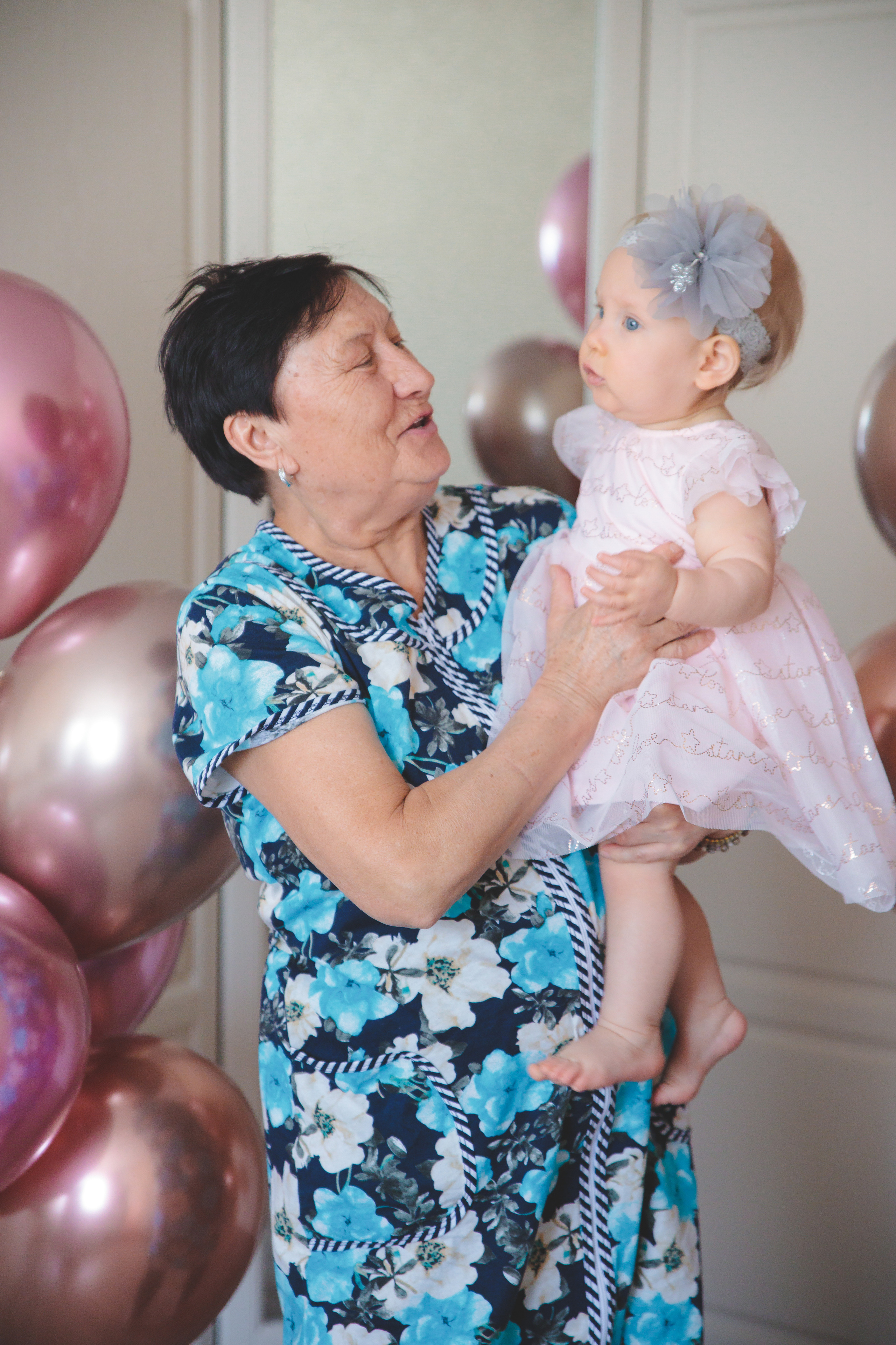 1 годик Алёны. Сайт фотографа Марина Ефанова