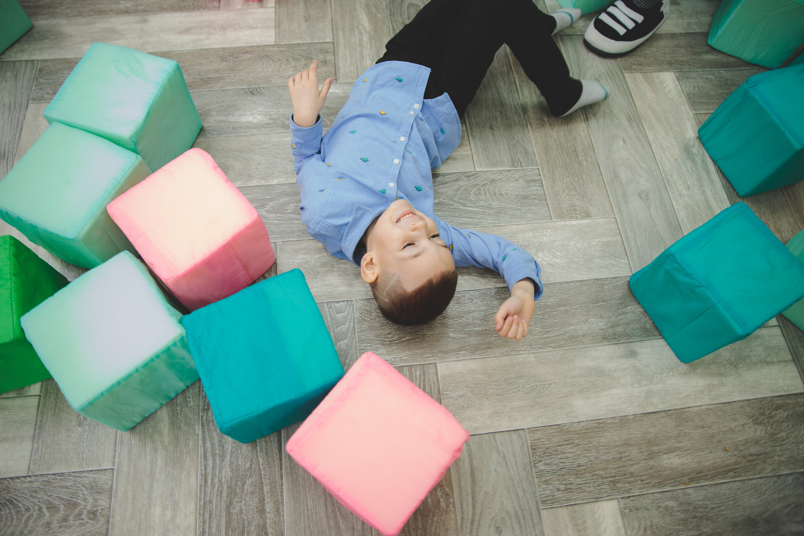 7 лет Артёму («давай поиграем»). Сайт фотографа Марина Ефанова