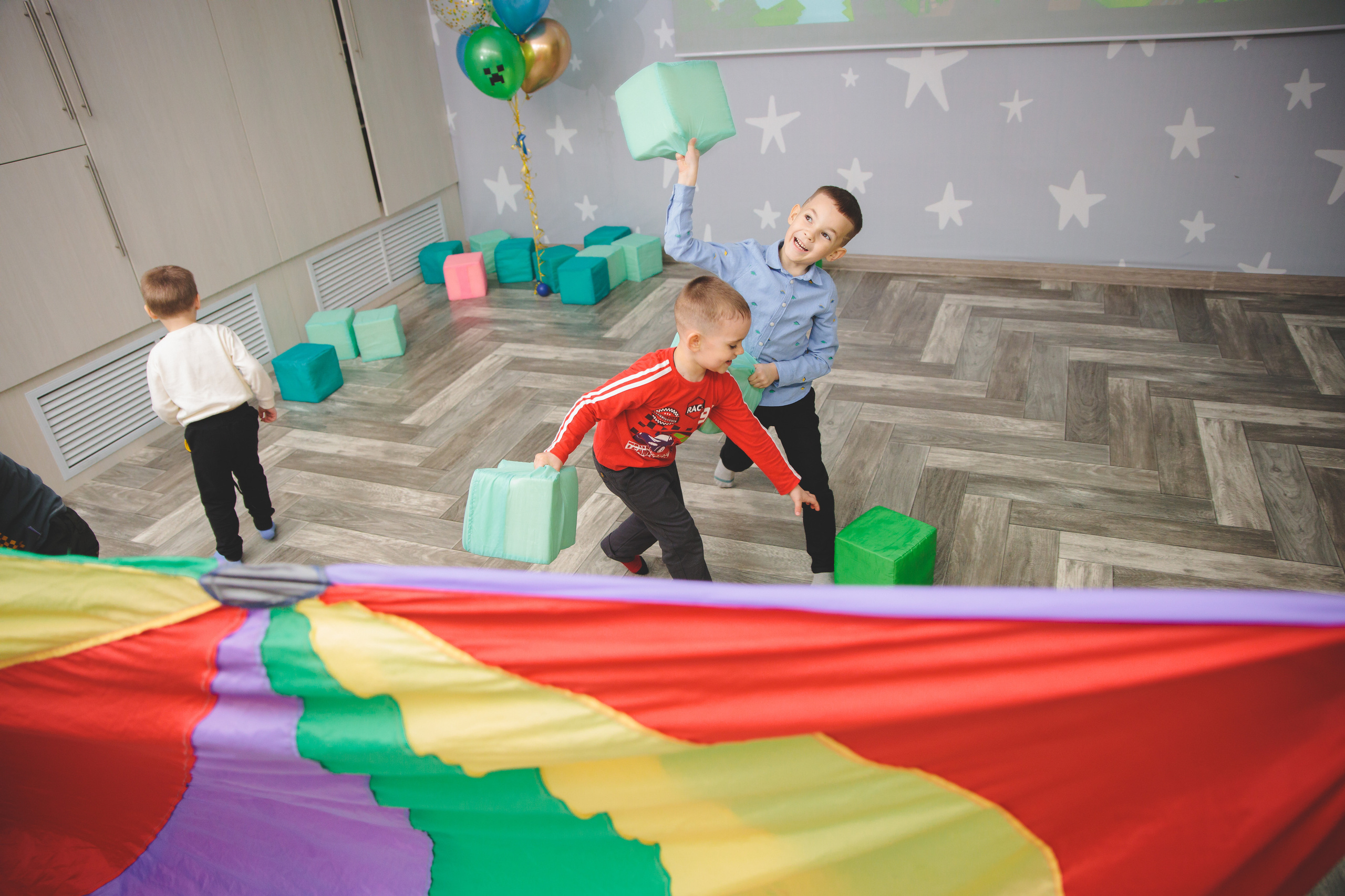 7 лет Артёму («давай поиграем»). Сайт фотографа Марина Ефанова