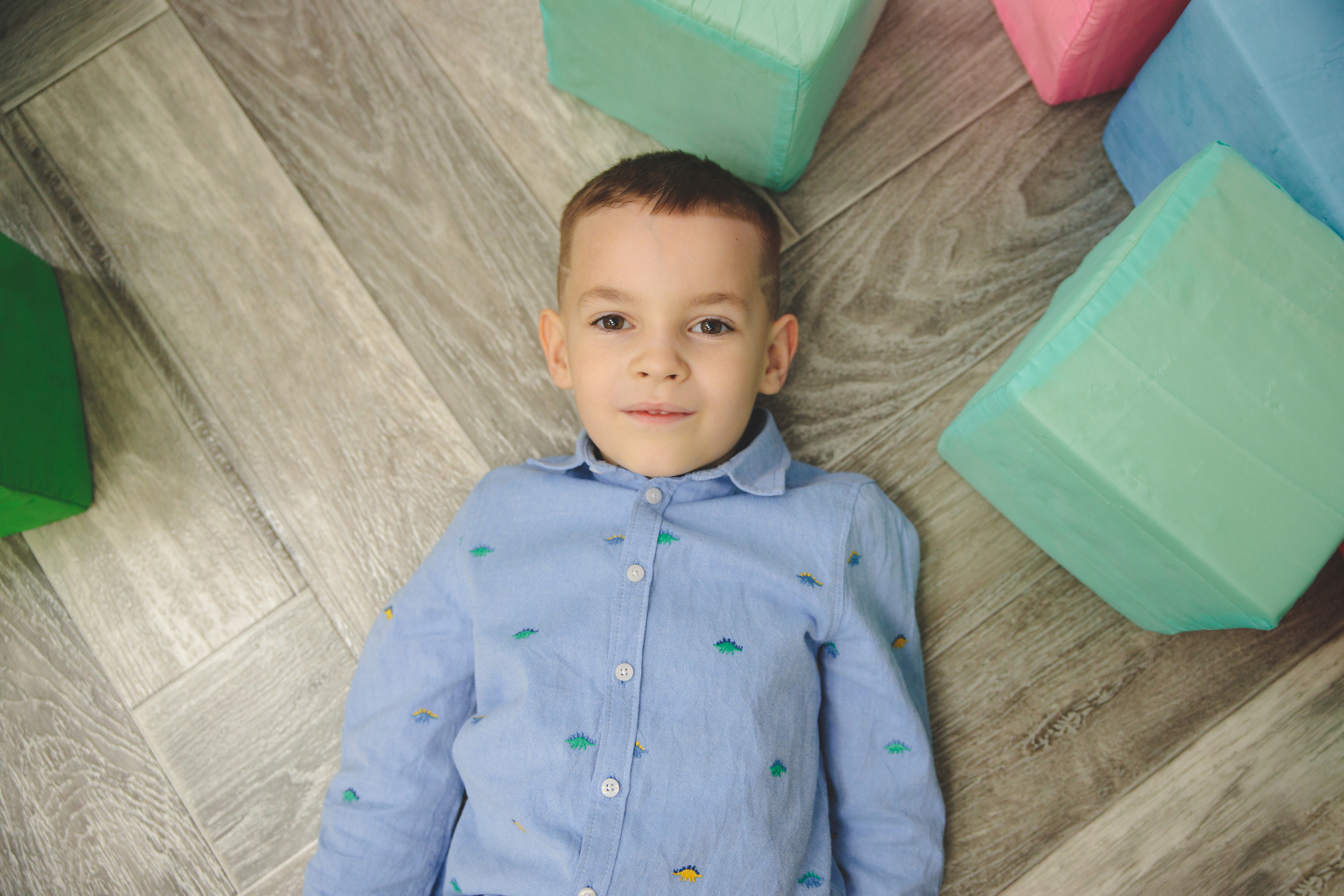 7 лет Артёму («давай поиграем»). Сайт фотографа Марина Ефанова