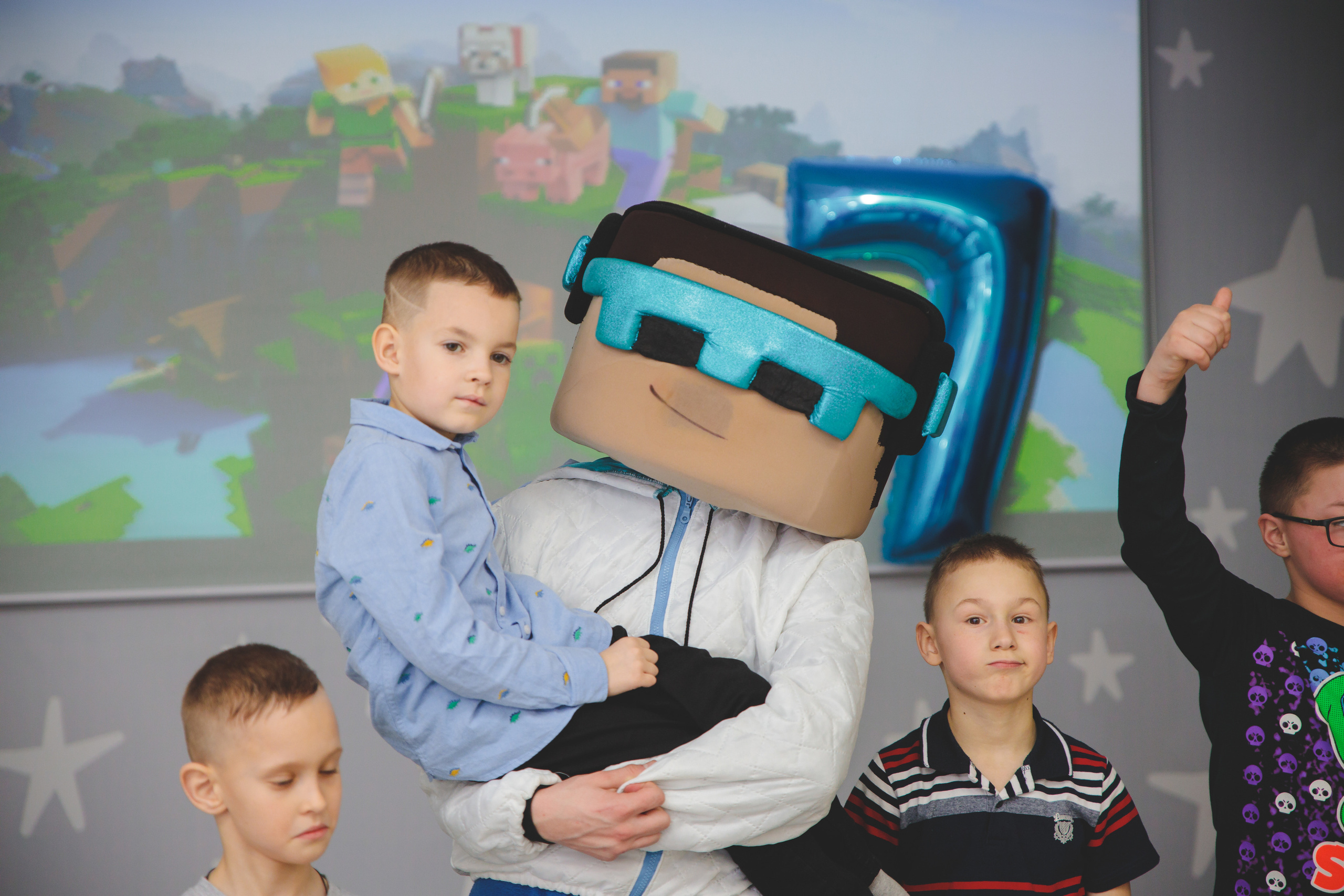 7 лет Артёму («давай поиграем»). Сайт фотографа Марина Ефанова