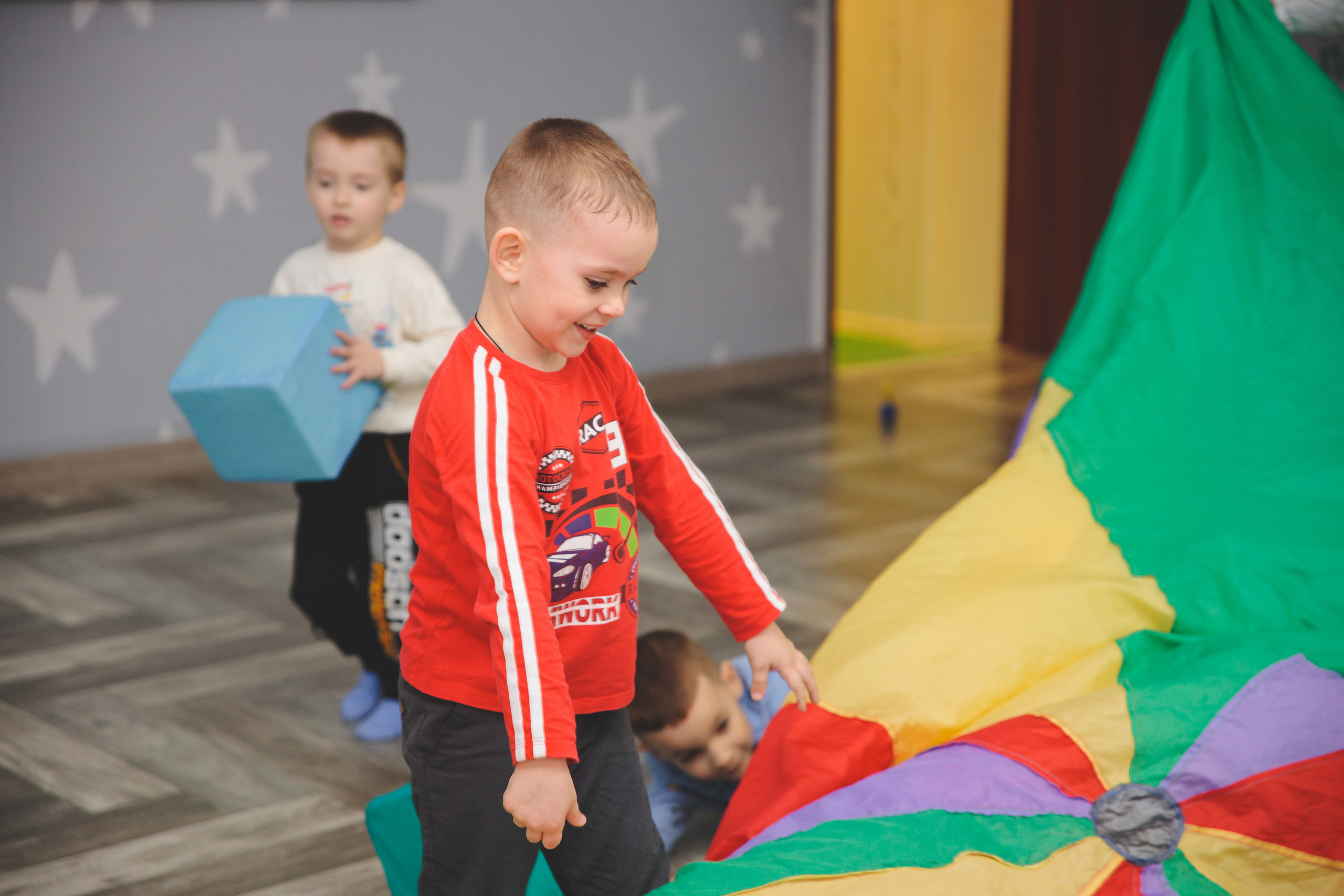 7 лет Артёму («давай поиграем»). Сайт фотографа Марина Ефанова