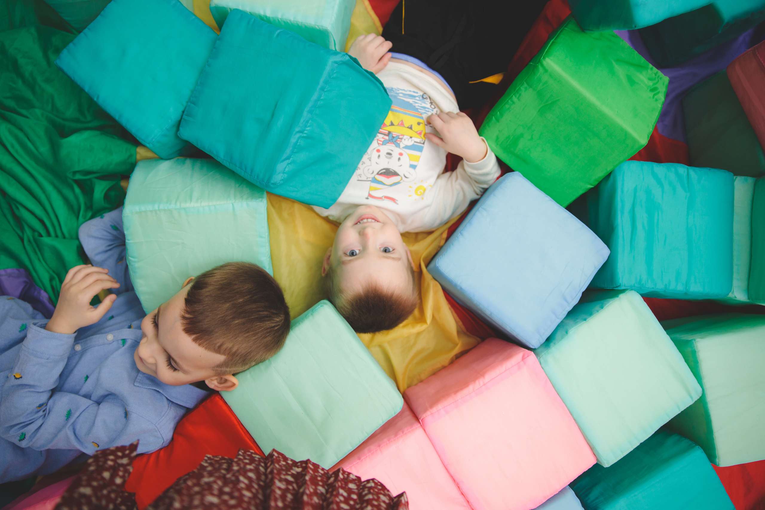 7 лет Артёму («давай поиграем»). Сайт фотографа Марина Ефанова