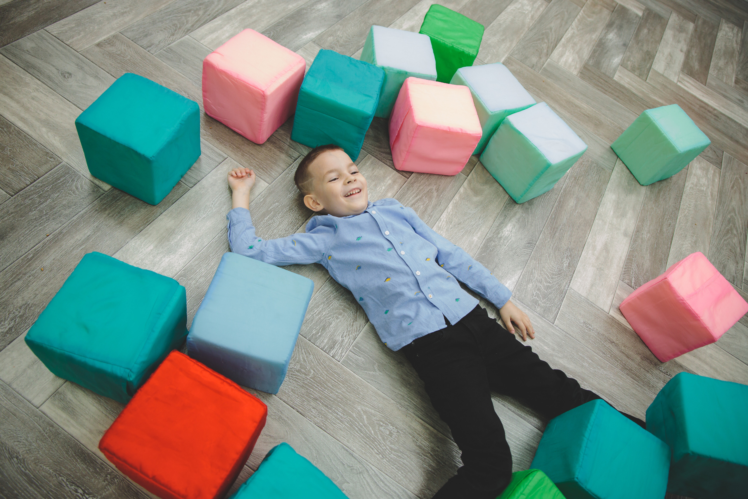 7 лет Артёму («давай поиграем»). Сайт фотографа Марина Ефанова