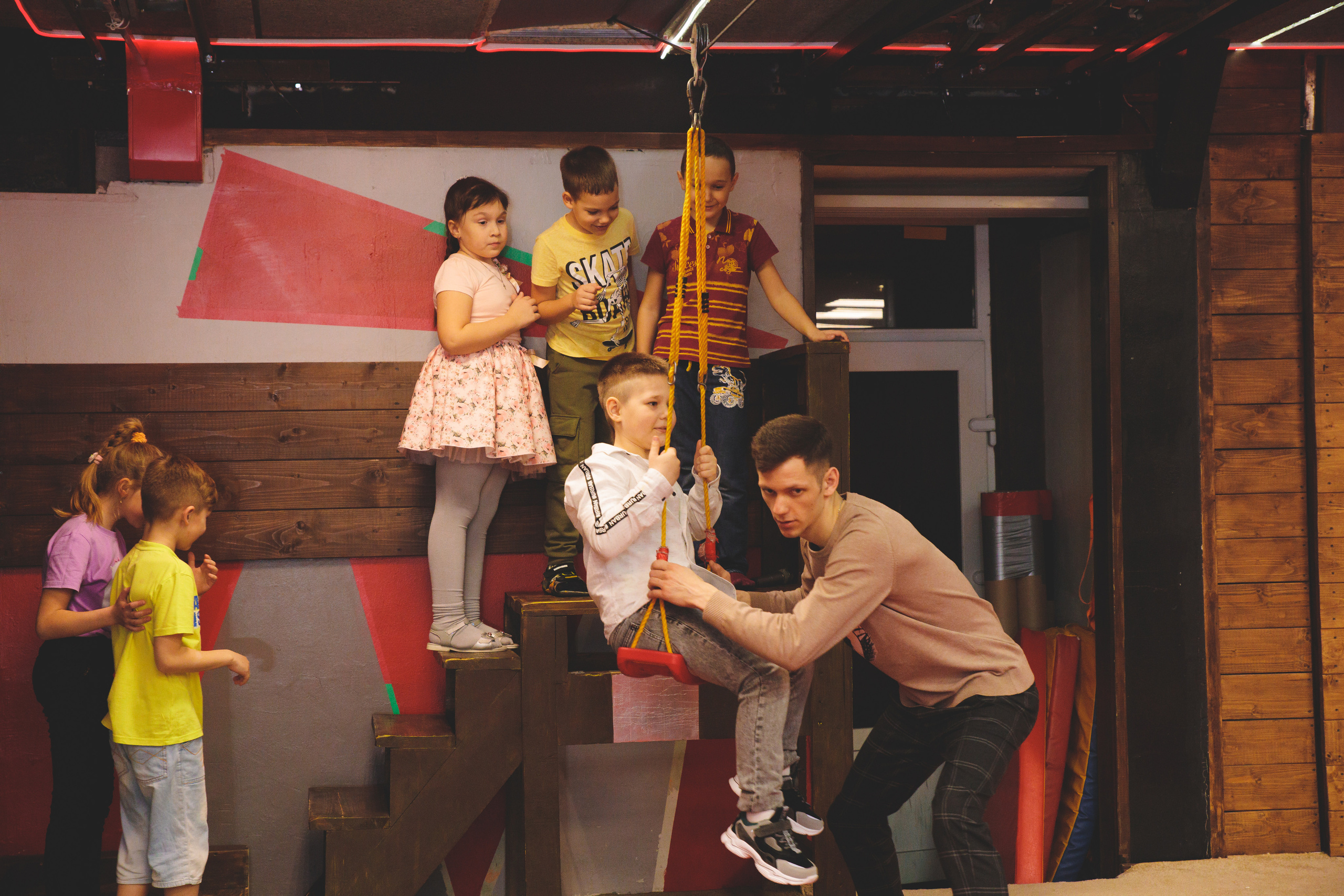 Артёму 8 лет (праздники на 5+). Сайт фотографа Марина Ефанова