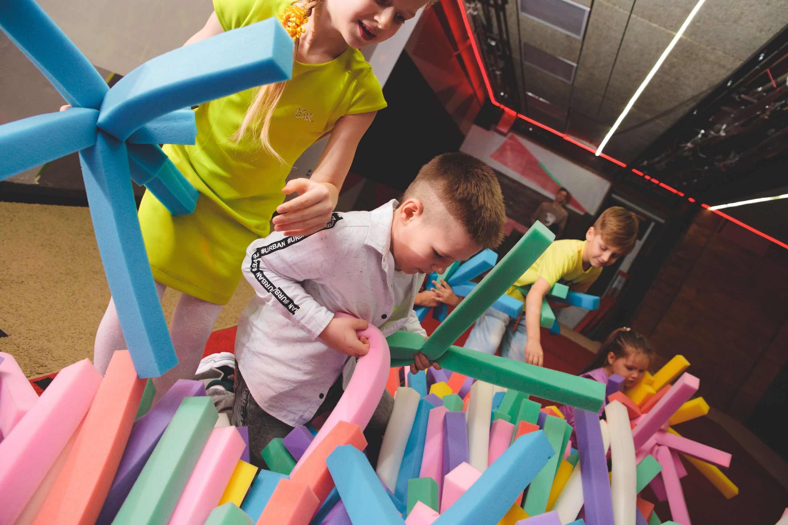 Артёму 8 лет (праздники на 5+). Сайт фотографа Марина Ефанова