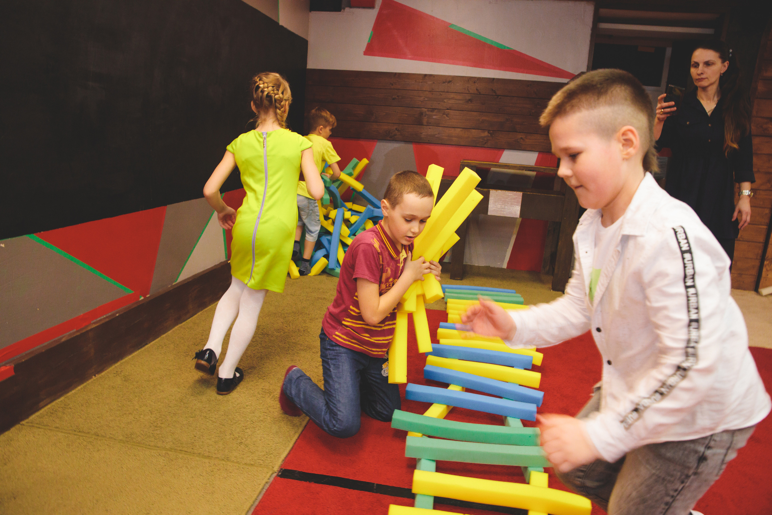 Артёму 8 лет (праздники на 5+). Сайт фотографа Марина Ефанова