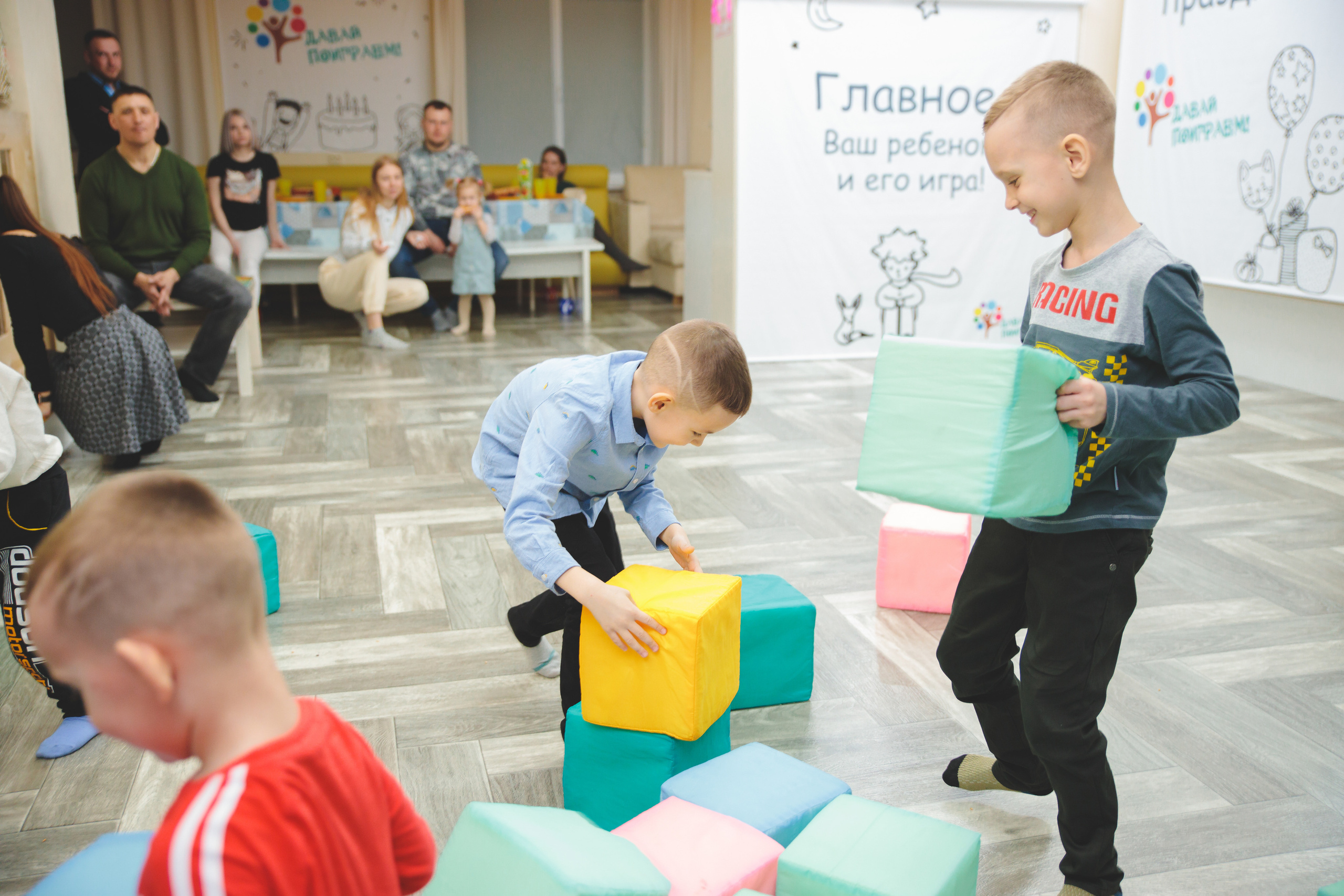 7 лет Артёму («давай поиграем»). Сайт фотографа Марина Ефанова