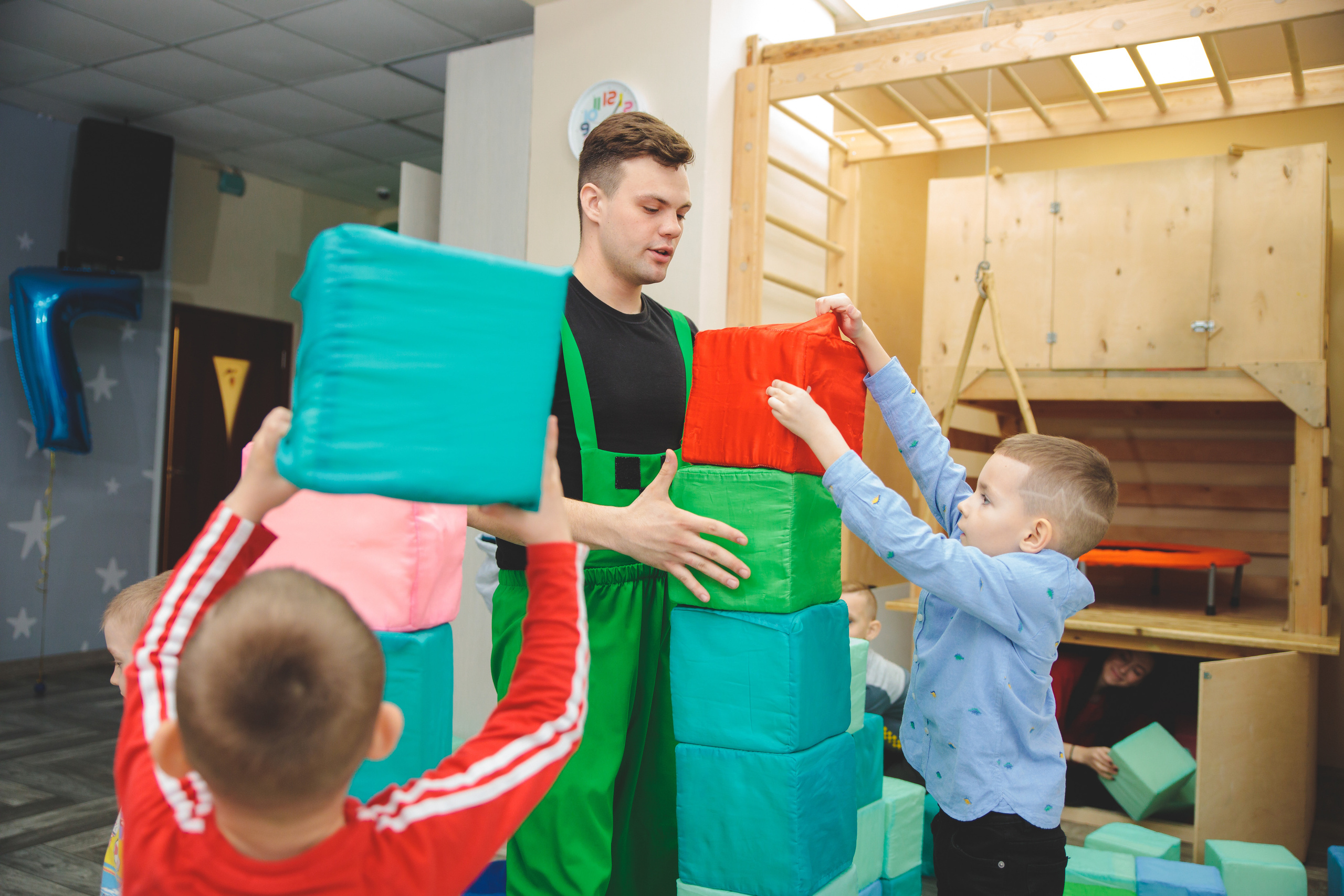 7 лет Артёму («давай поиграем»). Сайт фотографа Марина Ефанова