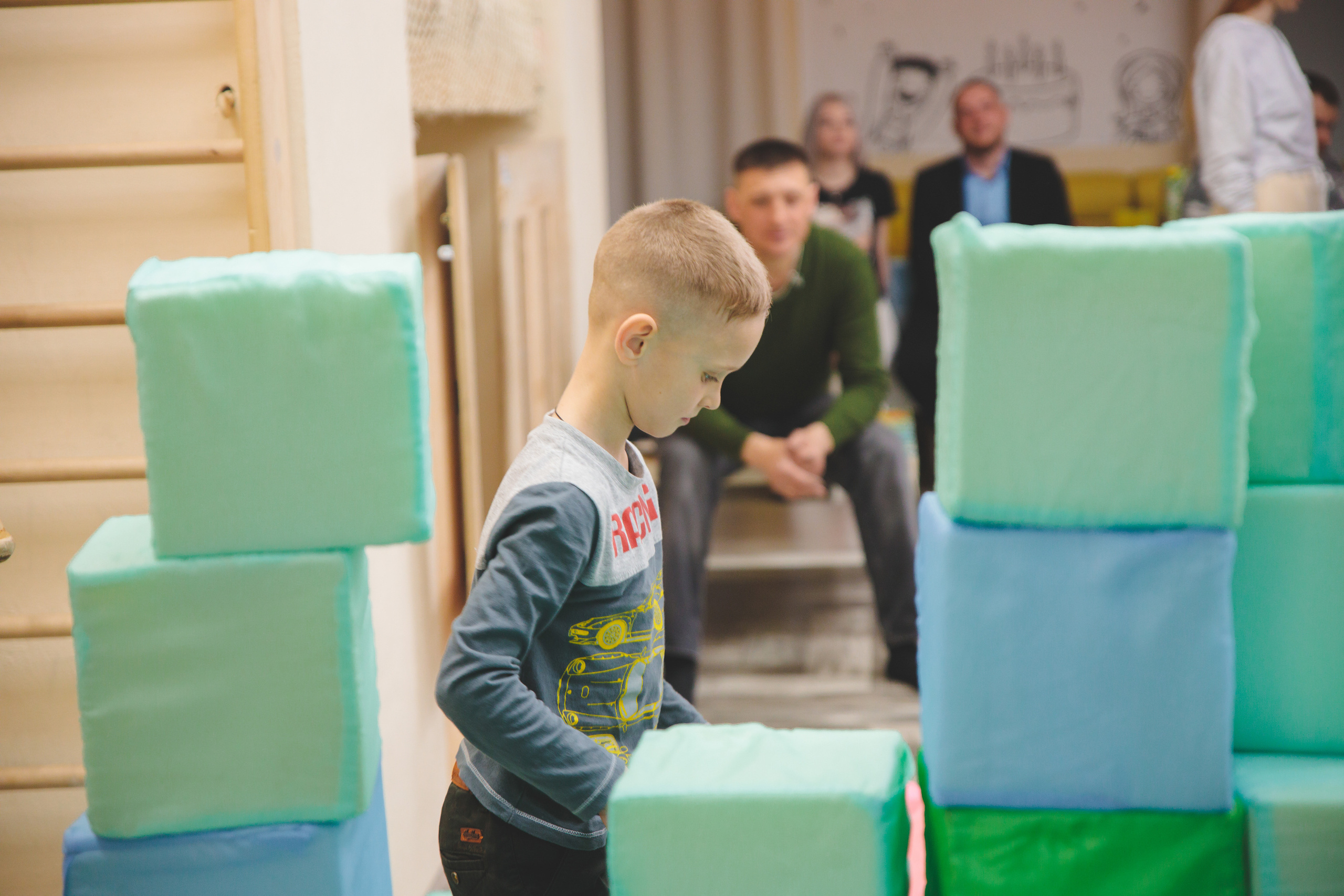 7 лет Артёму («давай поиграем»). Сайт фотографа Марина Ефанова