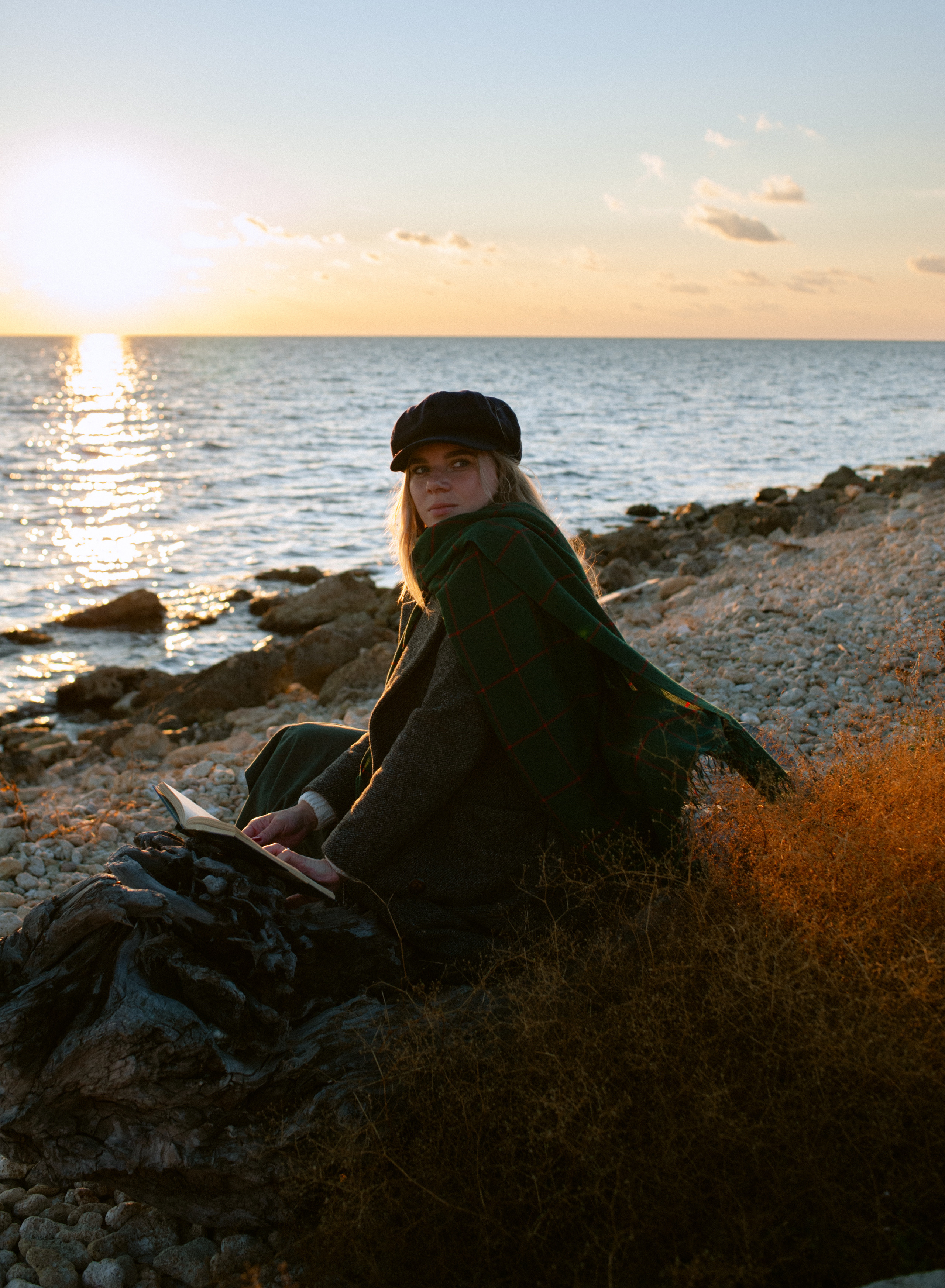 Индивидуальная съемка на маяке. Портретный свадебный фотограф Крым | Евгения Щитенко