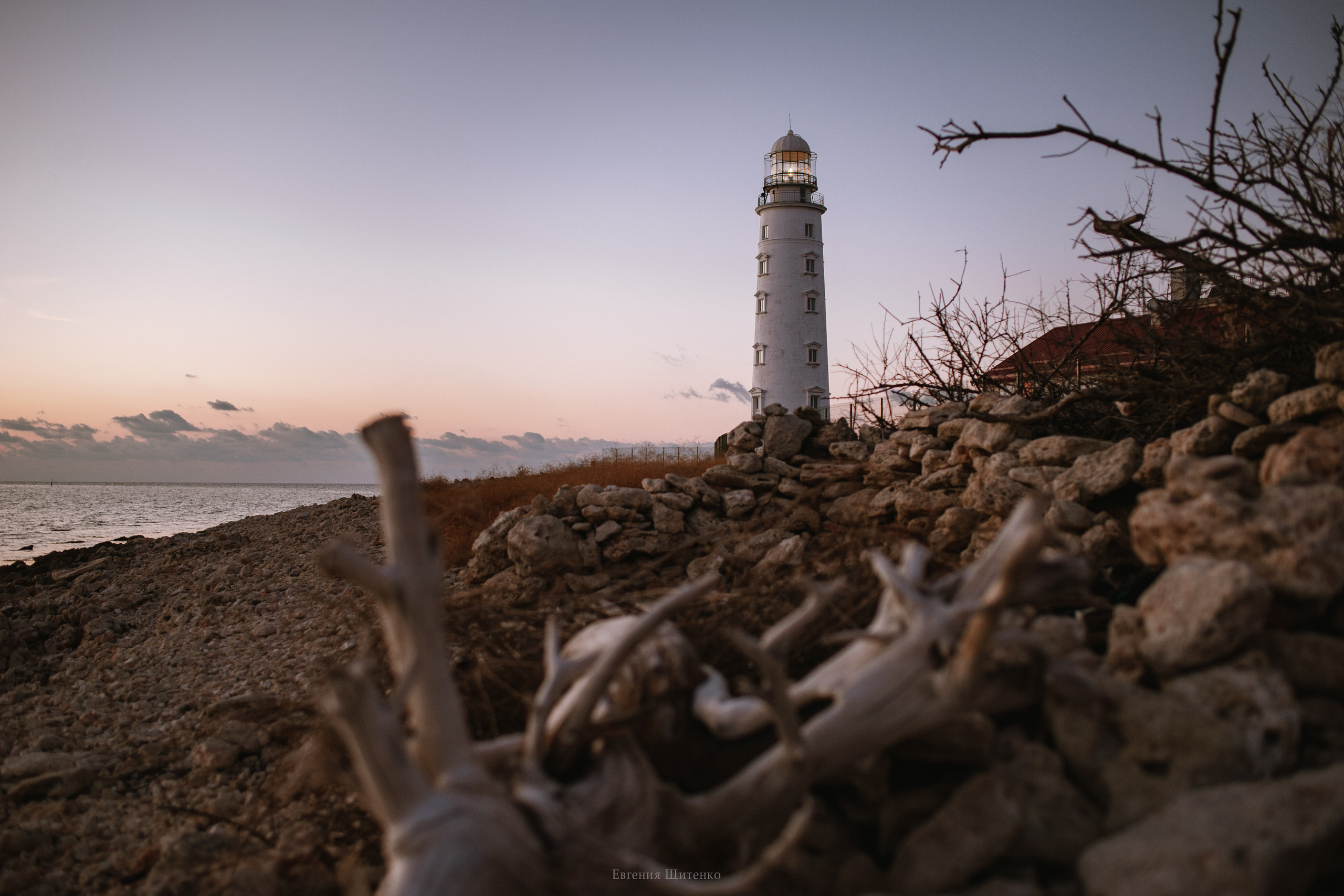 Маяк у моря