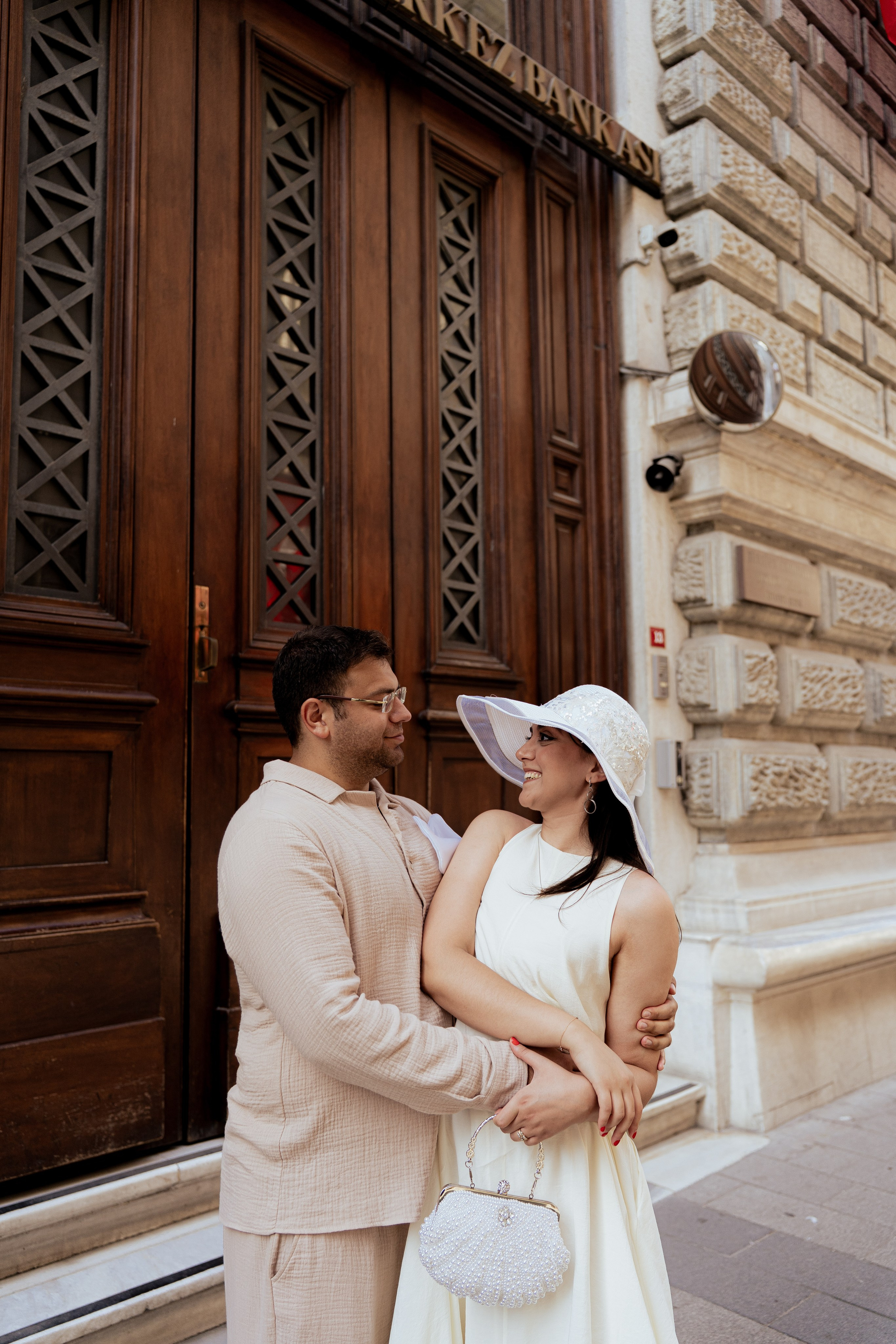Свадебная фотосессия в Стамбуле. Профессиональный фотограф в Стамбуле. Семейные съёмки, фотосессии на море, love-story, прогулочные фотосессии