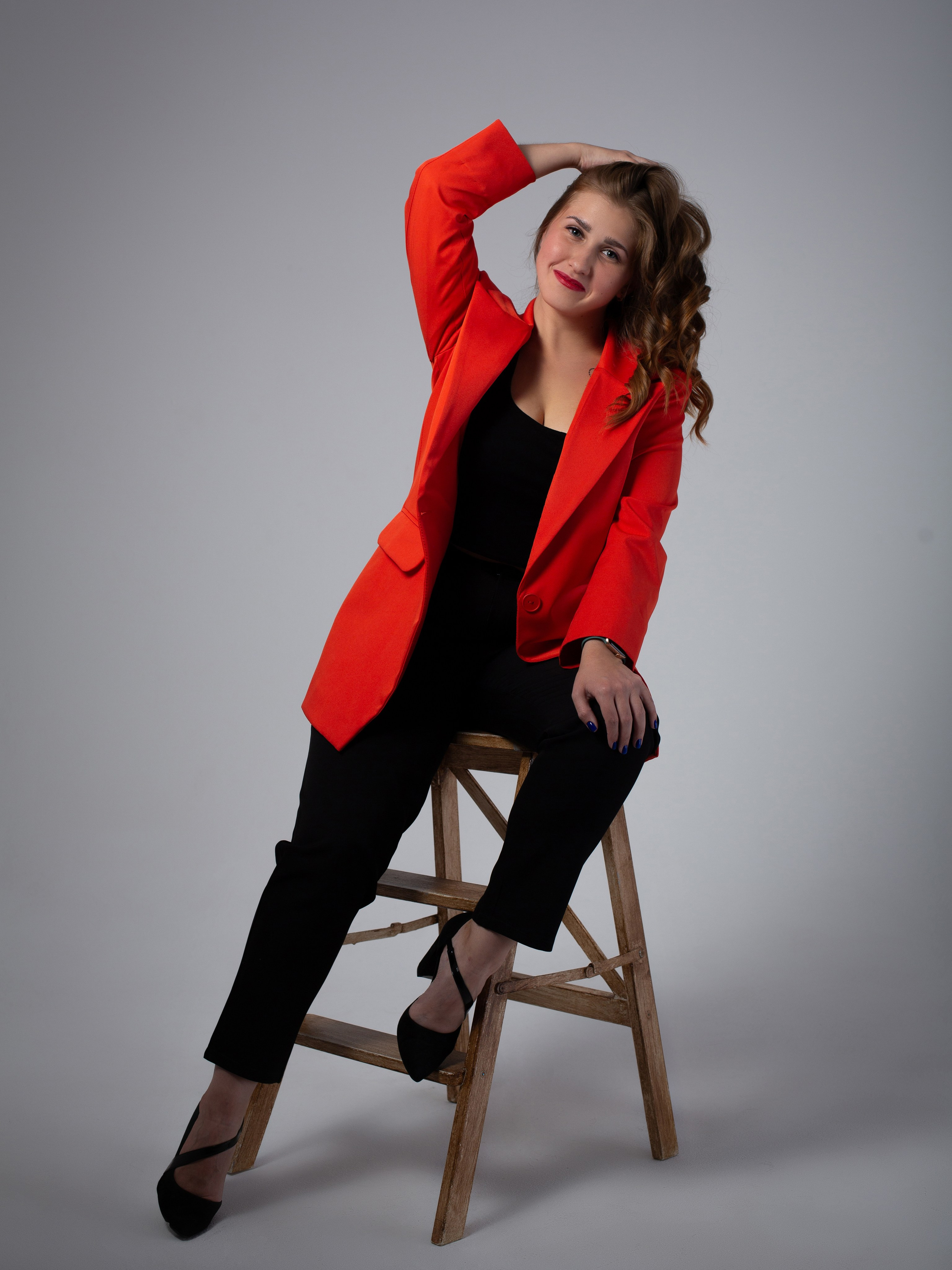 Полина. Фотограф Julia Milton | Портреты, съемки для маркетплейсов, лавстори, съёмка беременности в Санкт-Петербурге. Обучение фотографии в Спб очно