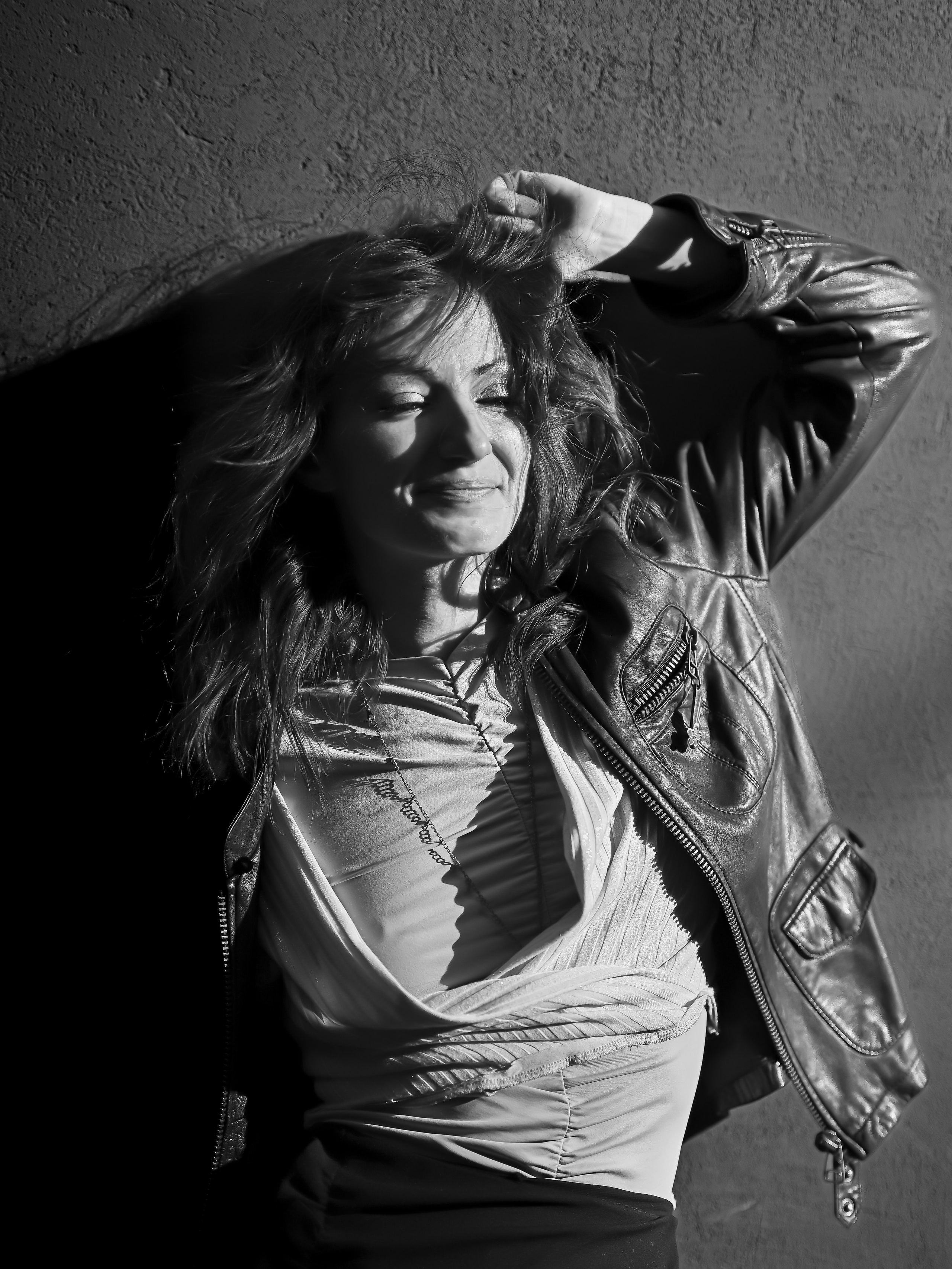 Весна на Красном Октябре ч_б. Портретный фотограф в Москве Сергей Чудов