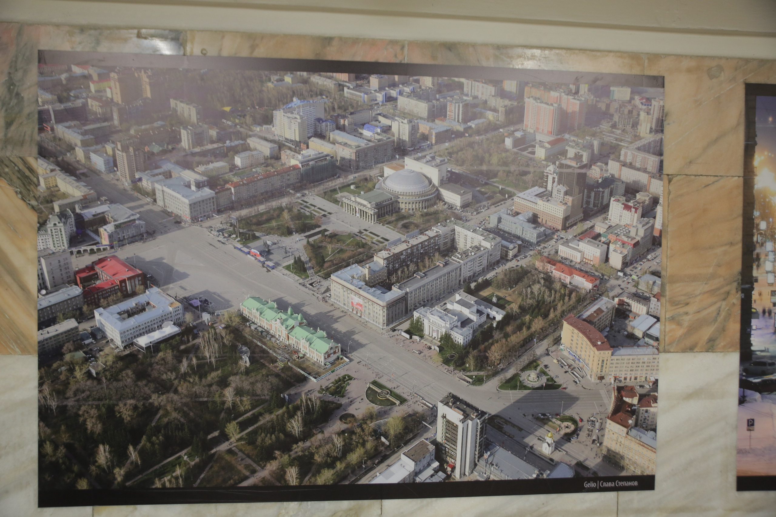 Г. Новосибирск. Студия Максима Белослюдцева