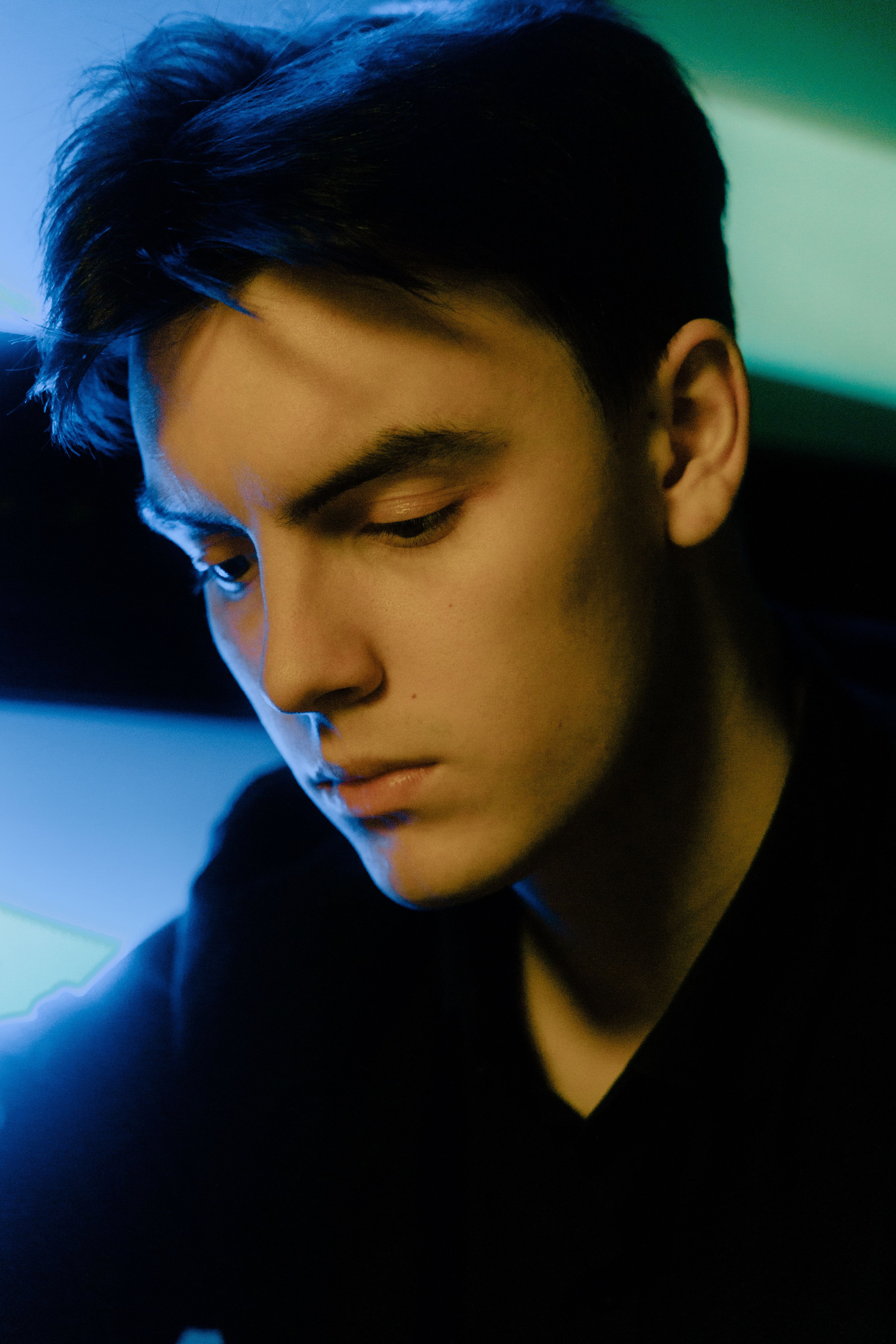 Men’s Portraits. Street & Portrait photographer Lina Thorne based in Moscow