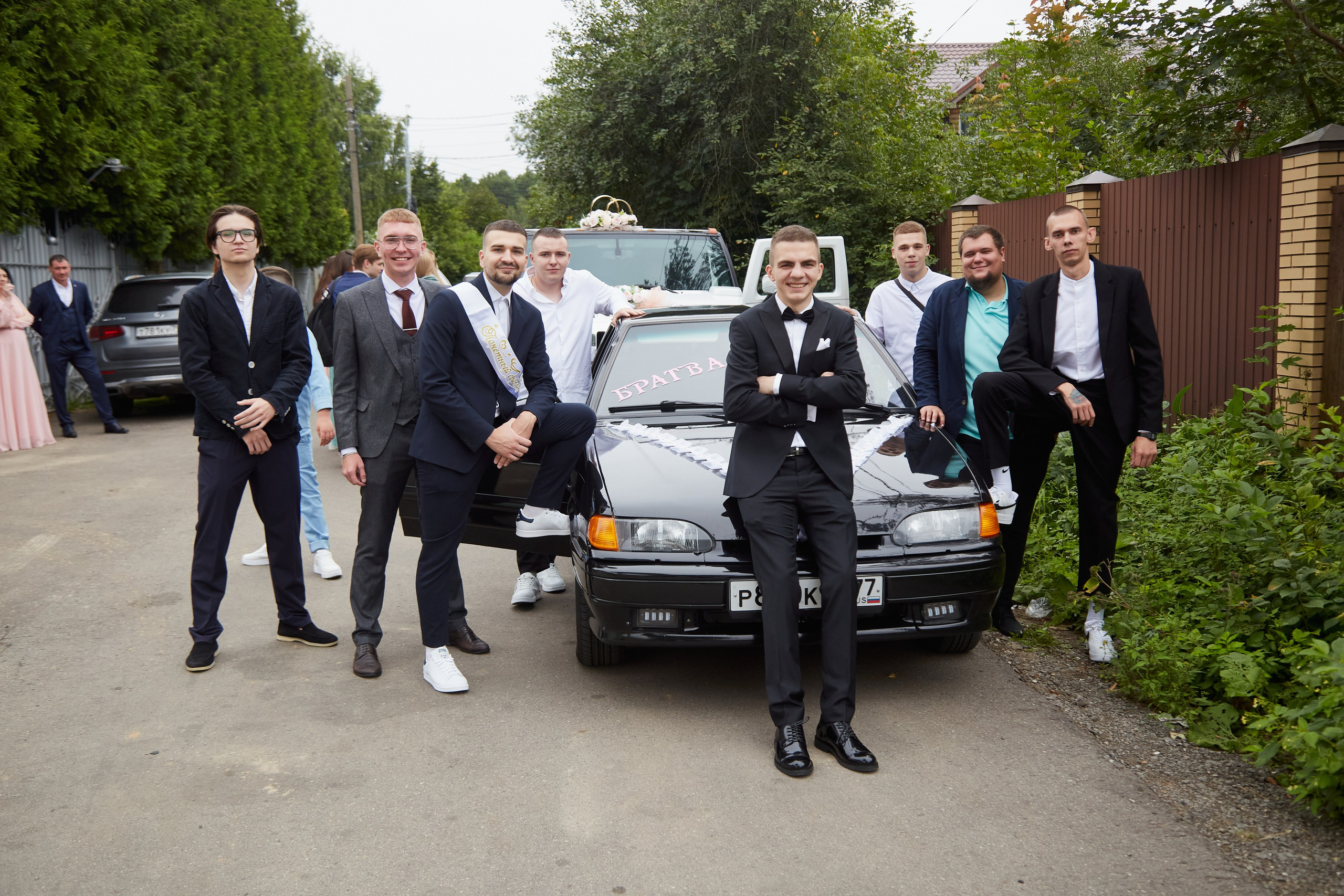 молодожёны. фото с родителями