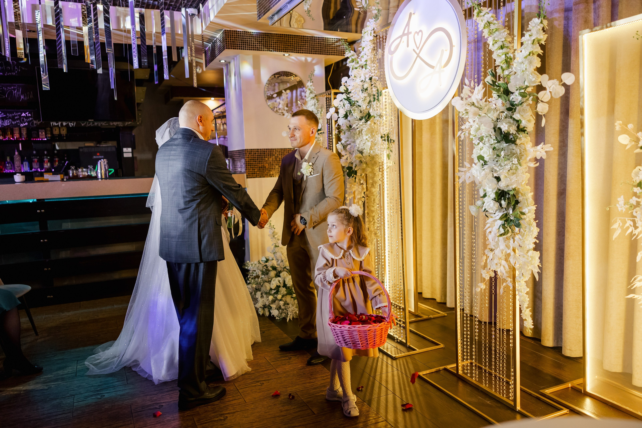 Артем и Анастасия. Свадебный фотограф в Хабаровске