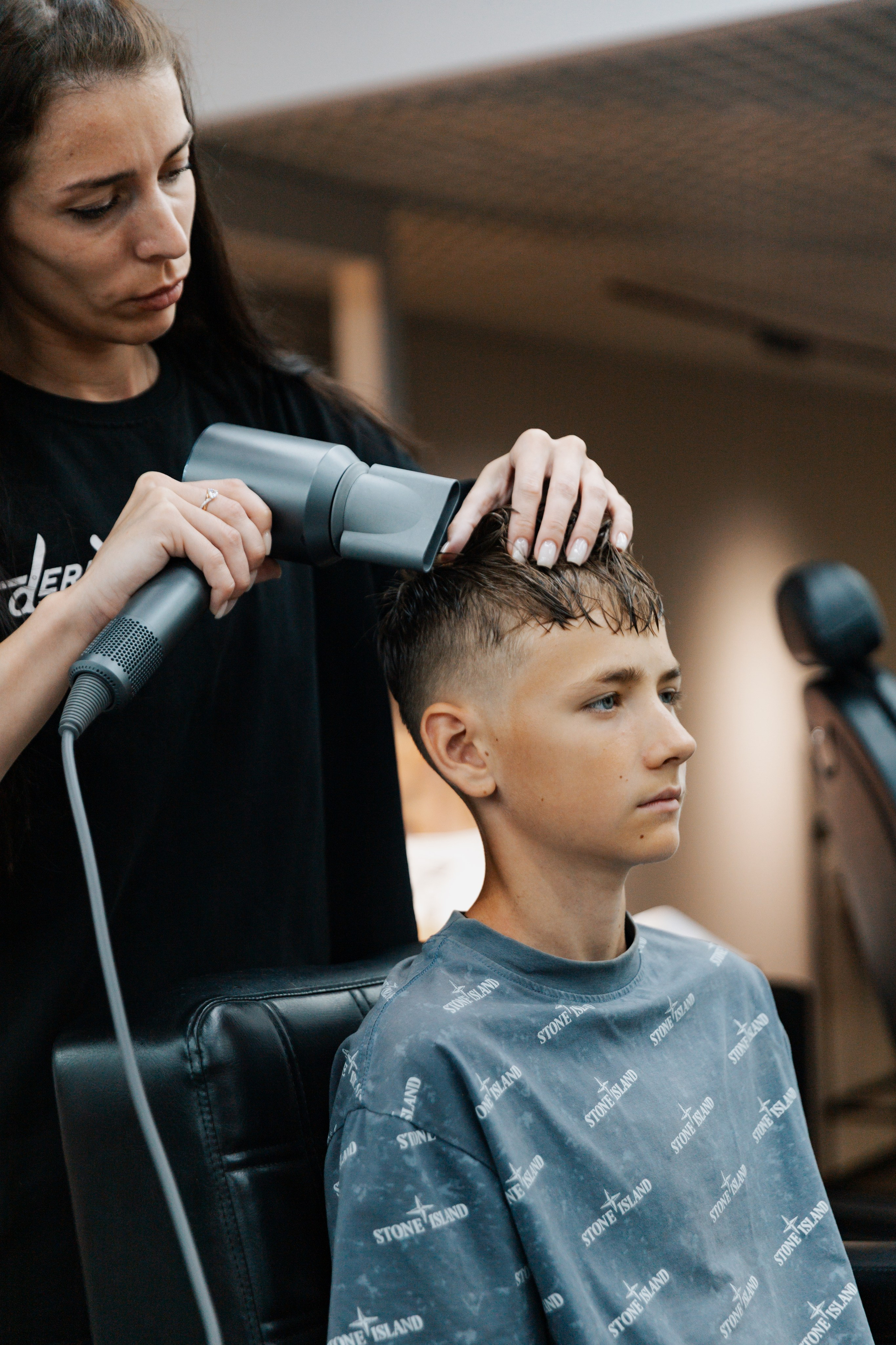 DERBY BARBERSHOP. LIYALEE PHOTO