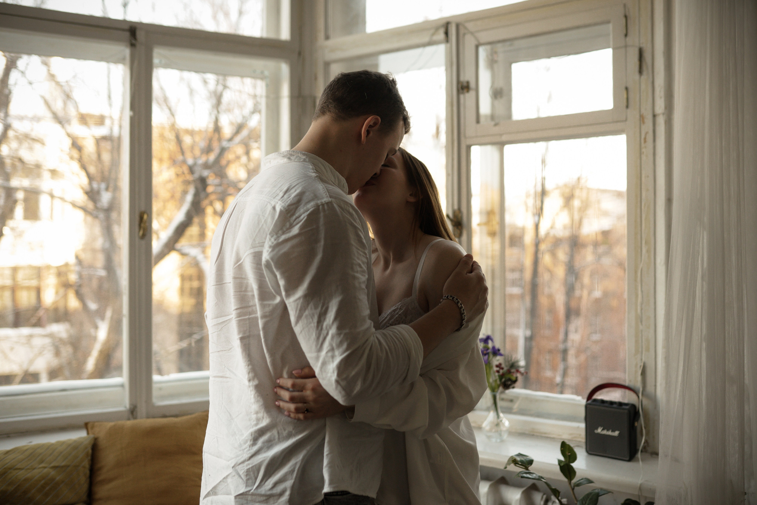 Черное-белое