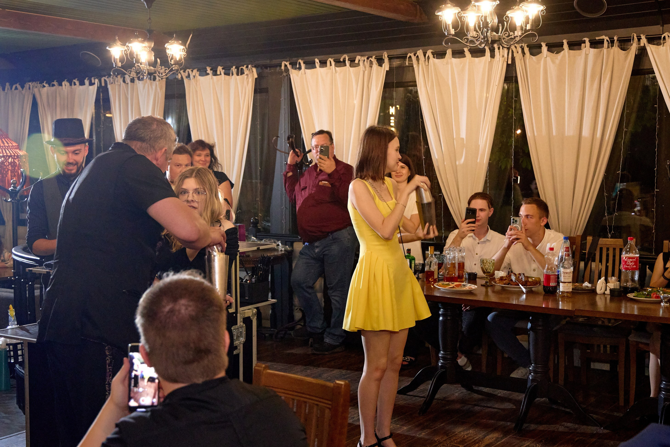 Выпускной 35 Сош. Фотограф Выпускные альбомы Таганрог Сергей Коробченко