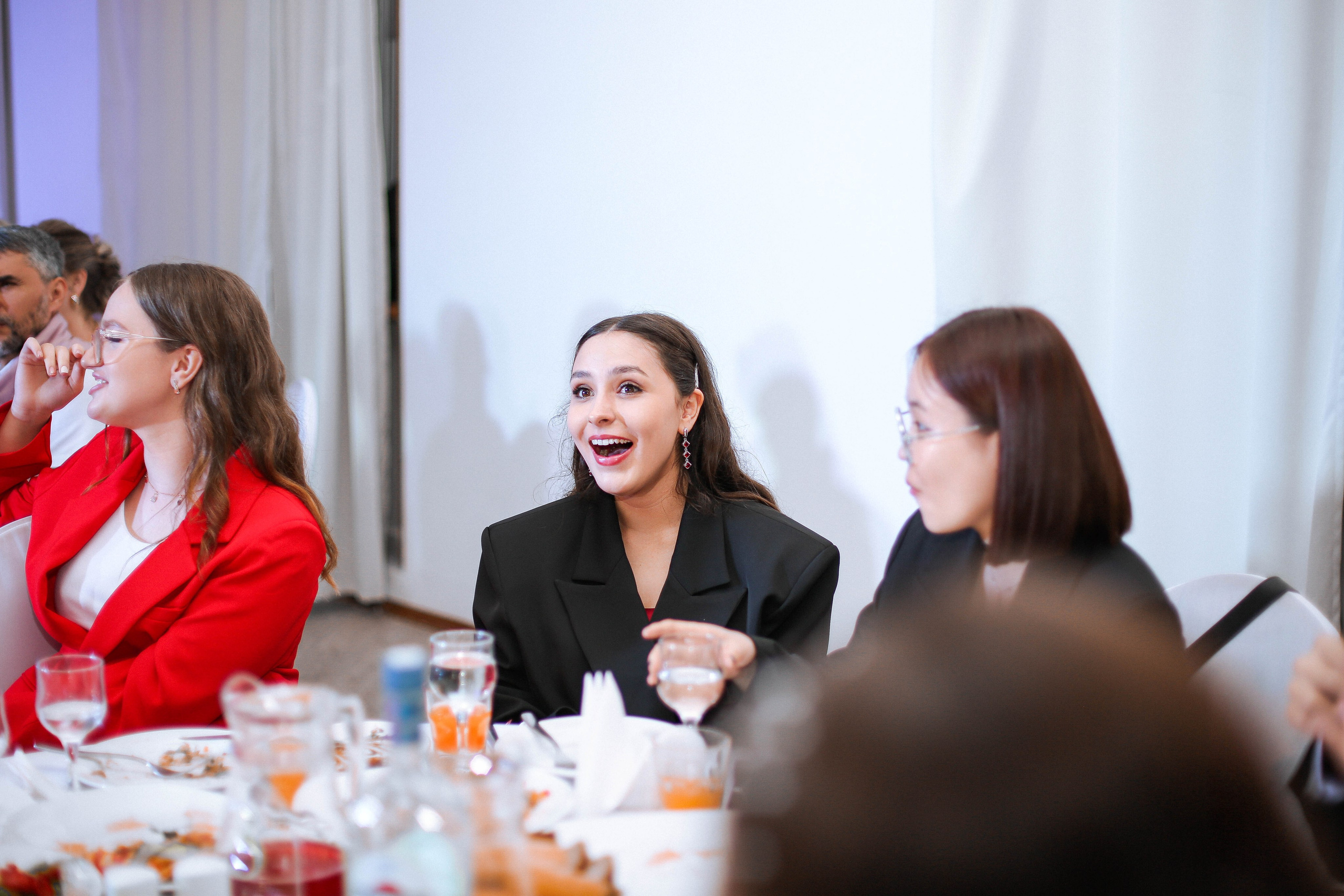 ВЫПУСКНОЙ 2024 | № 8. Свадебный и Школьный фотограф Улан-Удэ Бурятия Джулия Топоева Выпускные альбомы Фотограф на мероприятие