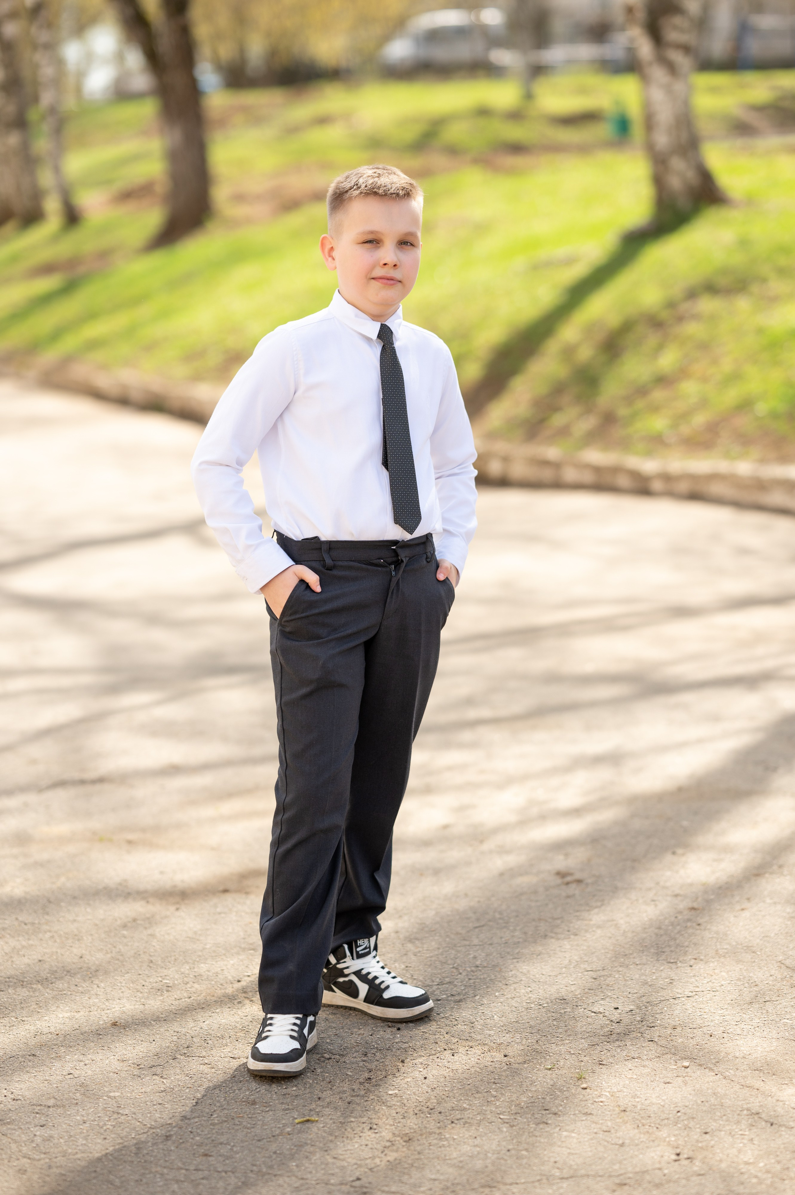 Школьная фотосессия в Туле. Портретный, семейный, свадебный фотограф. Бизнес, контент съёмка. Тула