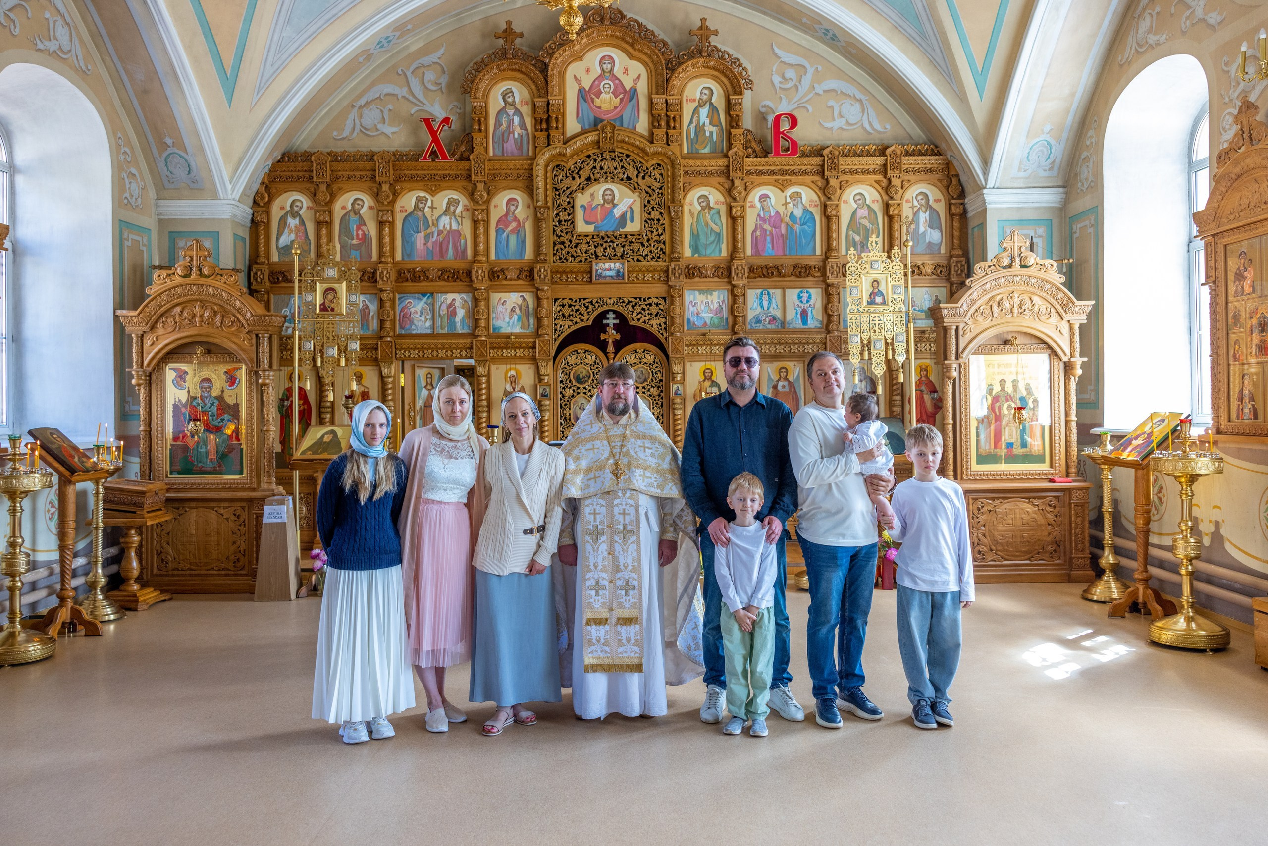 Крещение в Храме Серафима Саровского в Туле. Фотограф в Туле Крупский АнДРей. Фотостудия «КАДР71» в Туле