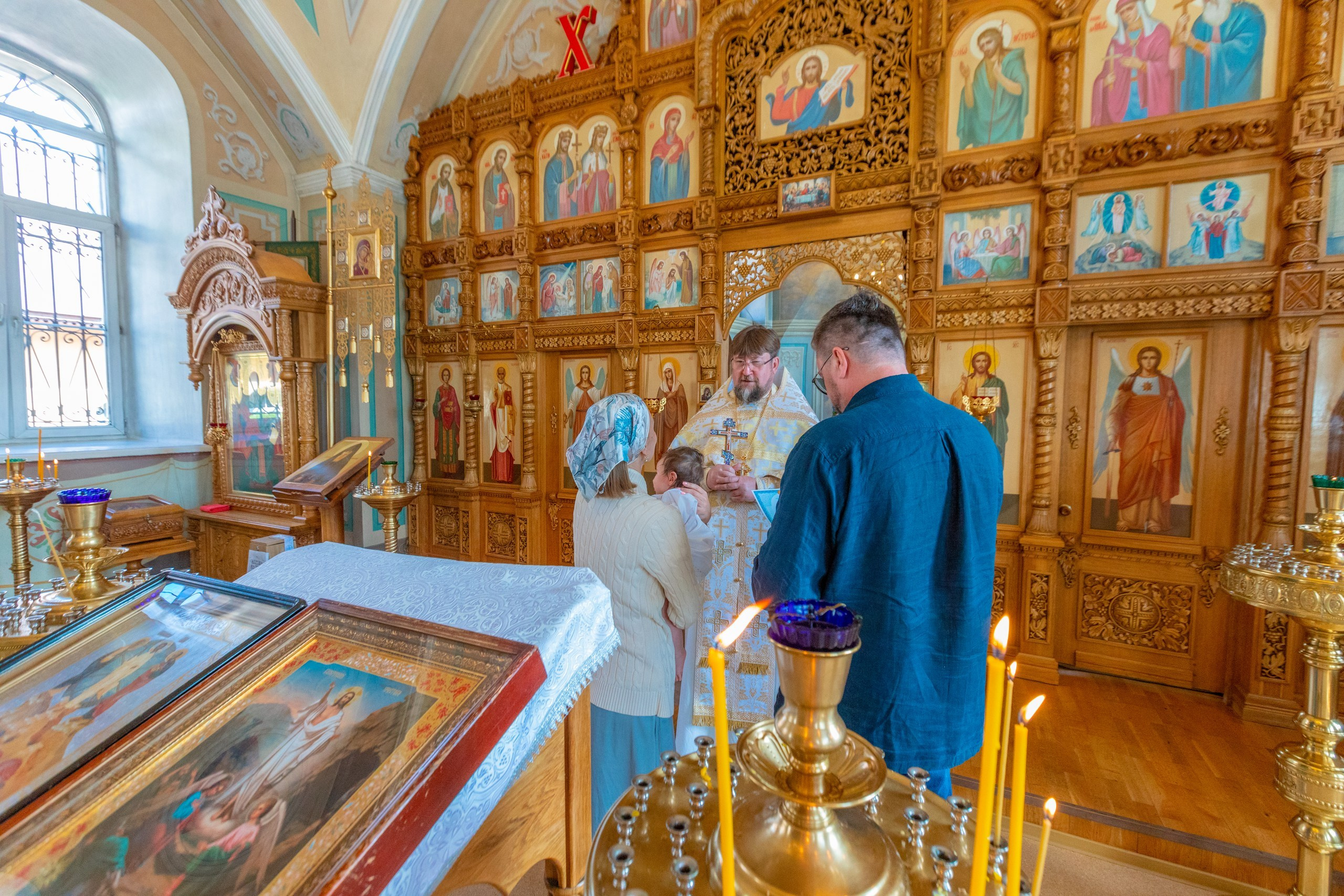 Крещение в Храме Серафима Саровского в Туле. Фотограф в Туле Крупский АнДРей. Фотостудия «КАДР71» в Туле