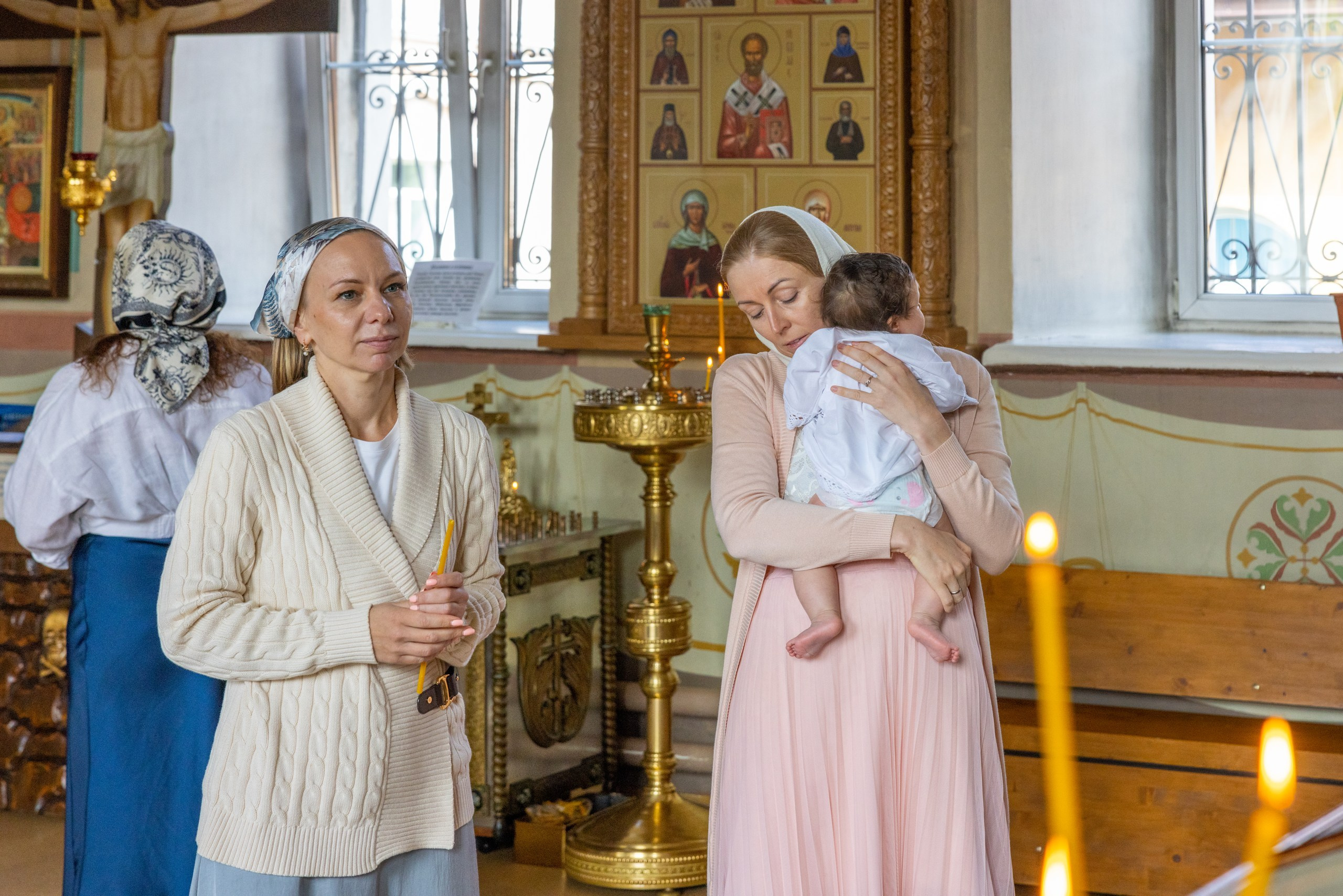Крещение в Храме Серафима Саровского в Туле. Фотограф в Туле Крупский АнДРей. Фотостудия «КАДР71» в Туле