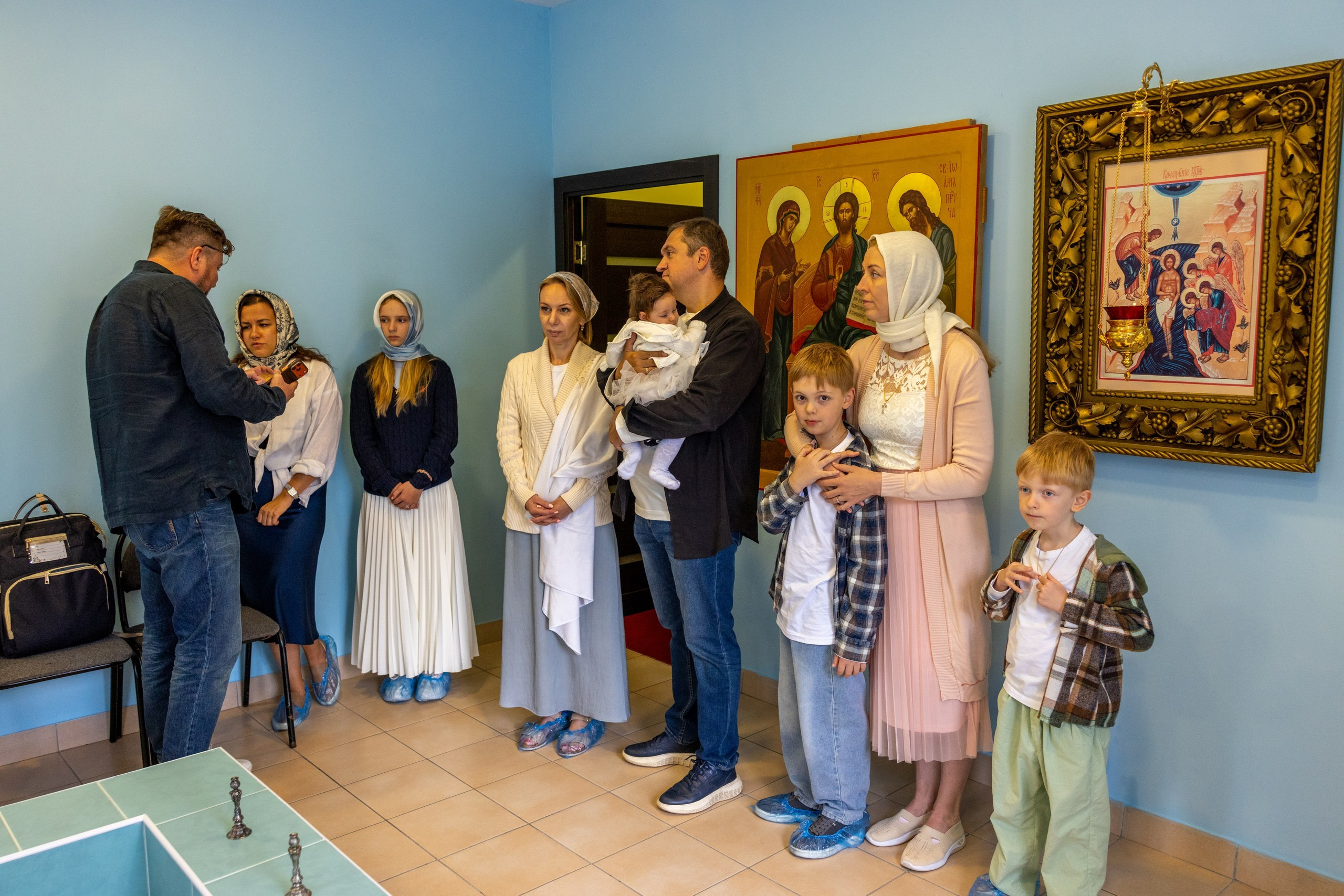 Крещение в Храме Серафима Саровского в Туле. Фотограф в Туле Крупский АнДРей. Фотостудия «КАДР71» в Туле