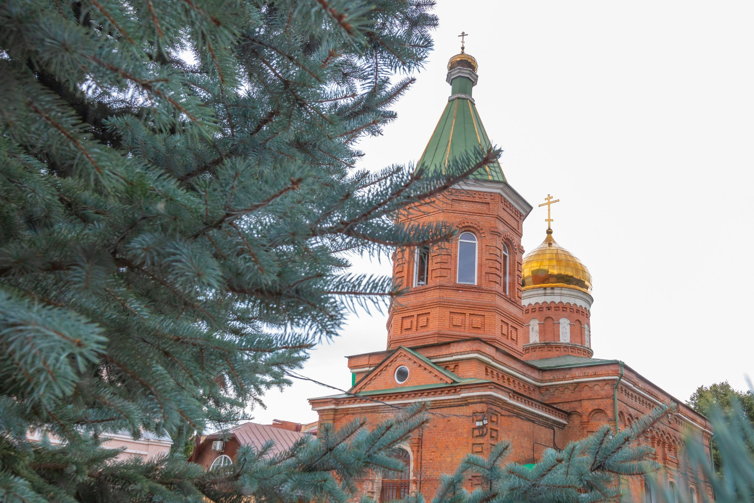 Крещение в Храме Серафима Саровского в Туле. Фотограф в Туле Крупский АнДРей. Фотостудия «КАДР71» в Туле