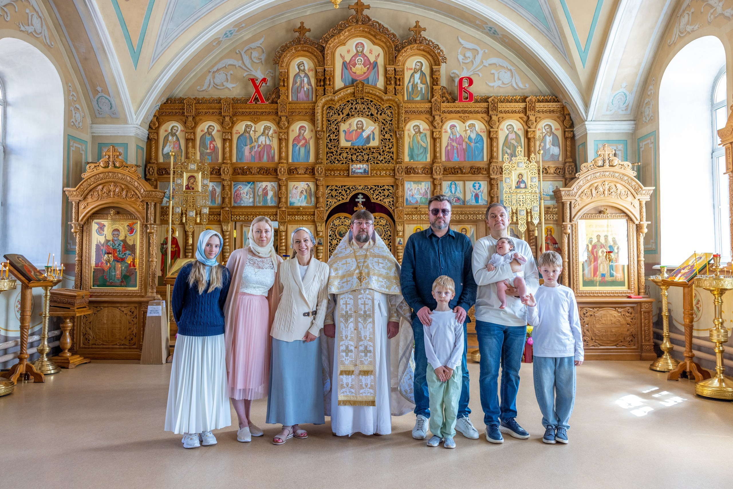 Крещение в Храме Серафима Саровского в Туле. Фотограф в Туле Крупский АнДРей. Фотостудия «КАДР71» в Туле